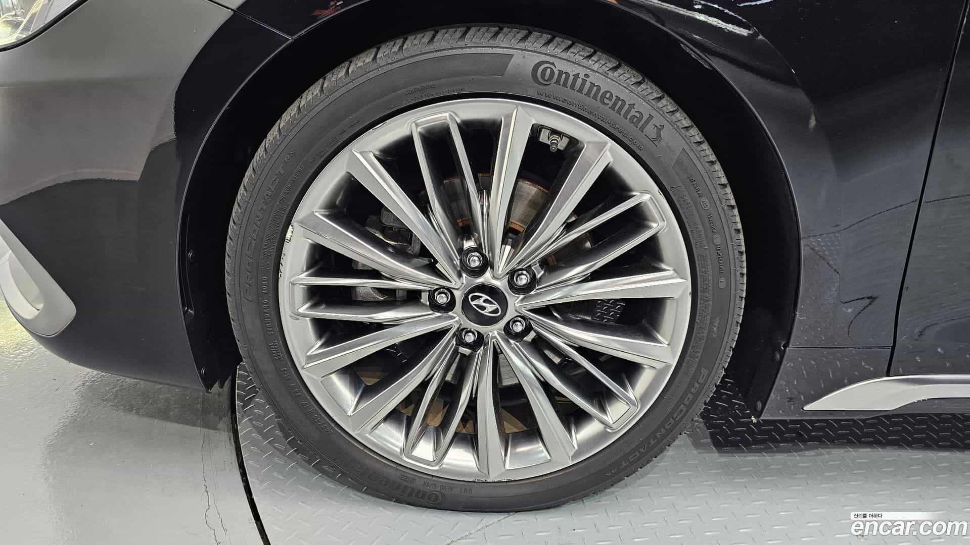 Grandeur Hyundai 2016.11-OUTER-005