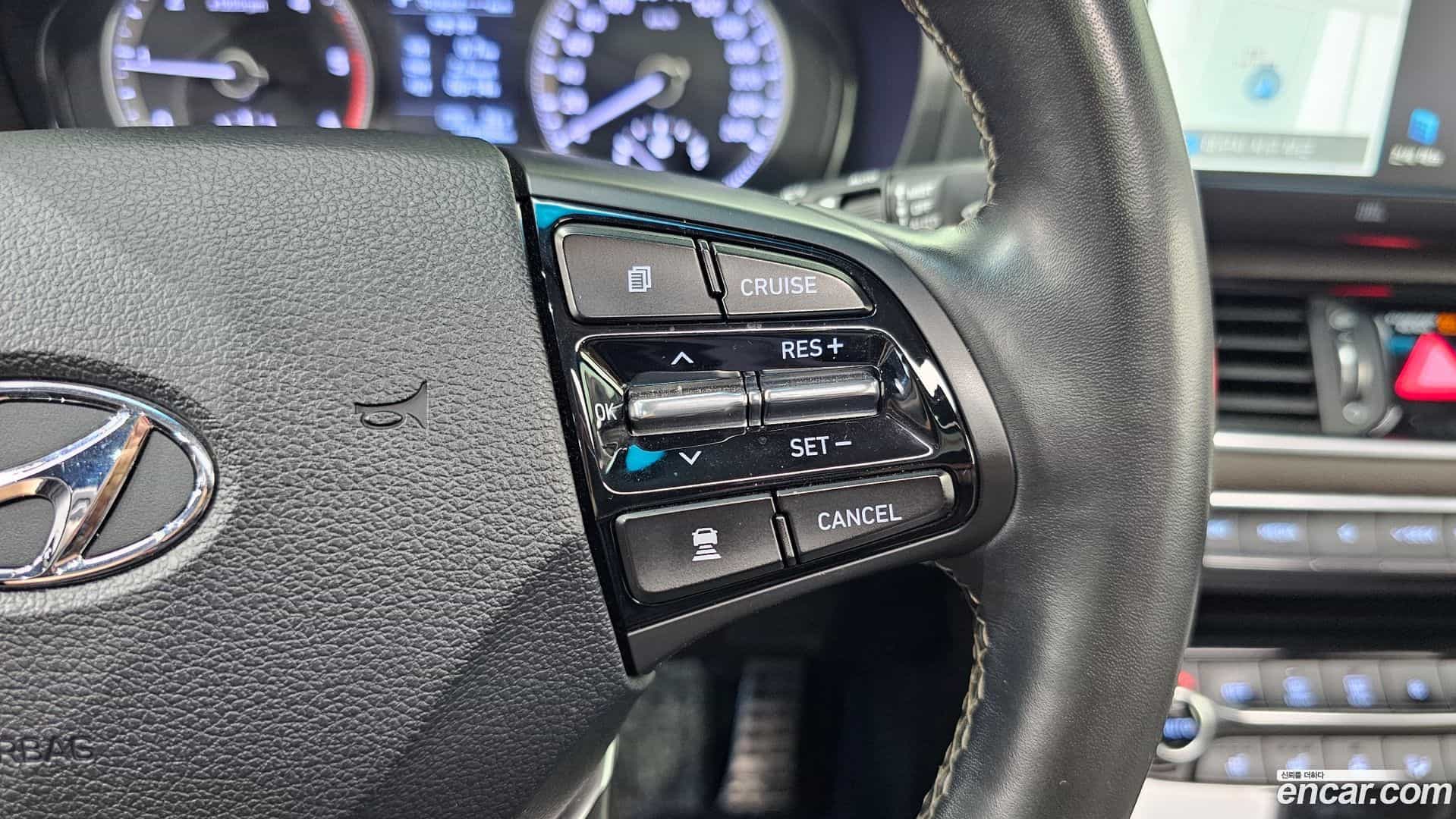 Grandeur Hyundai 2016.11-OPTION-024