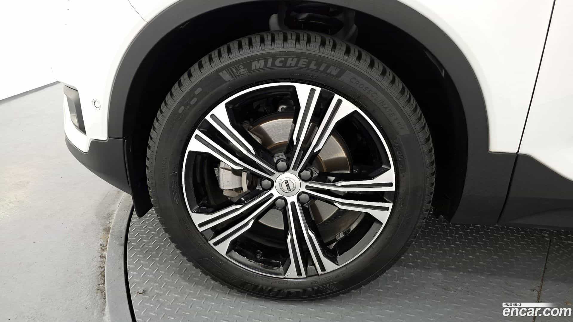 XC40 Volvo 2020.6-OUTER-005
