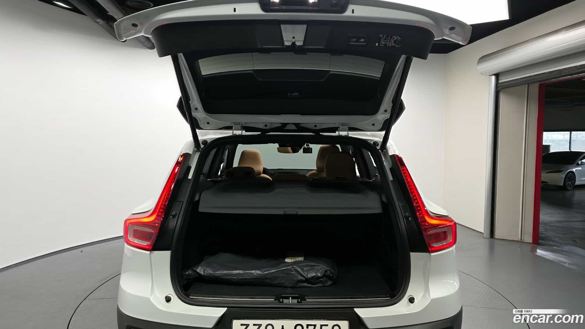 XC40 Volvo 2020.6-OPTION-024
