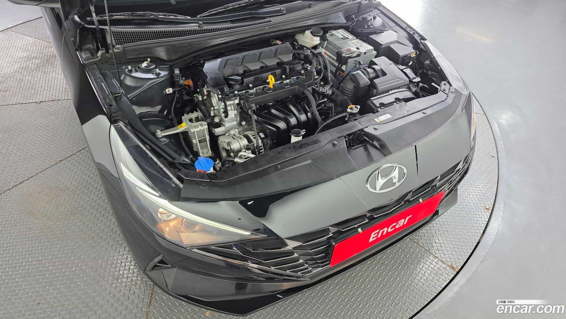 AVANTE Hyundai 2022.0-OUTER-006