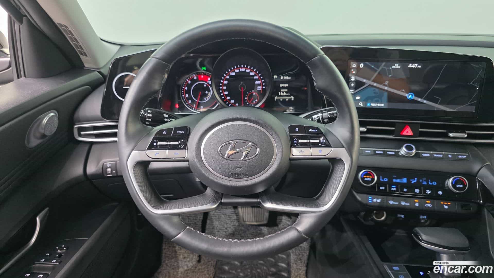 AVANTE Hyundai 2022.0-OPTION-018