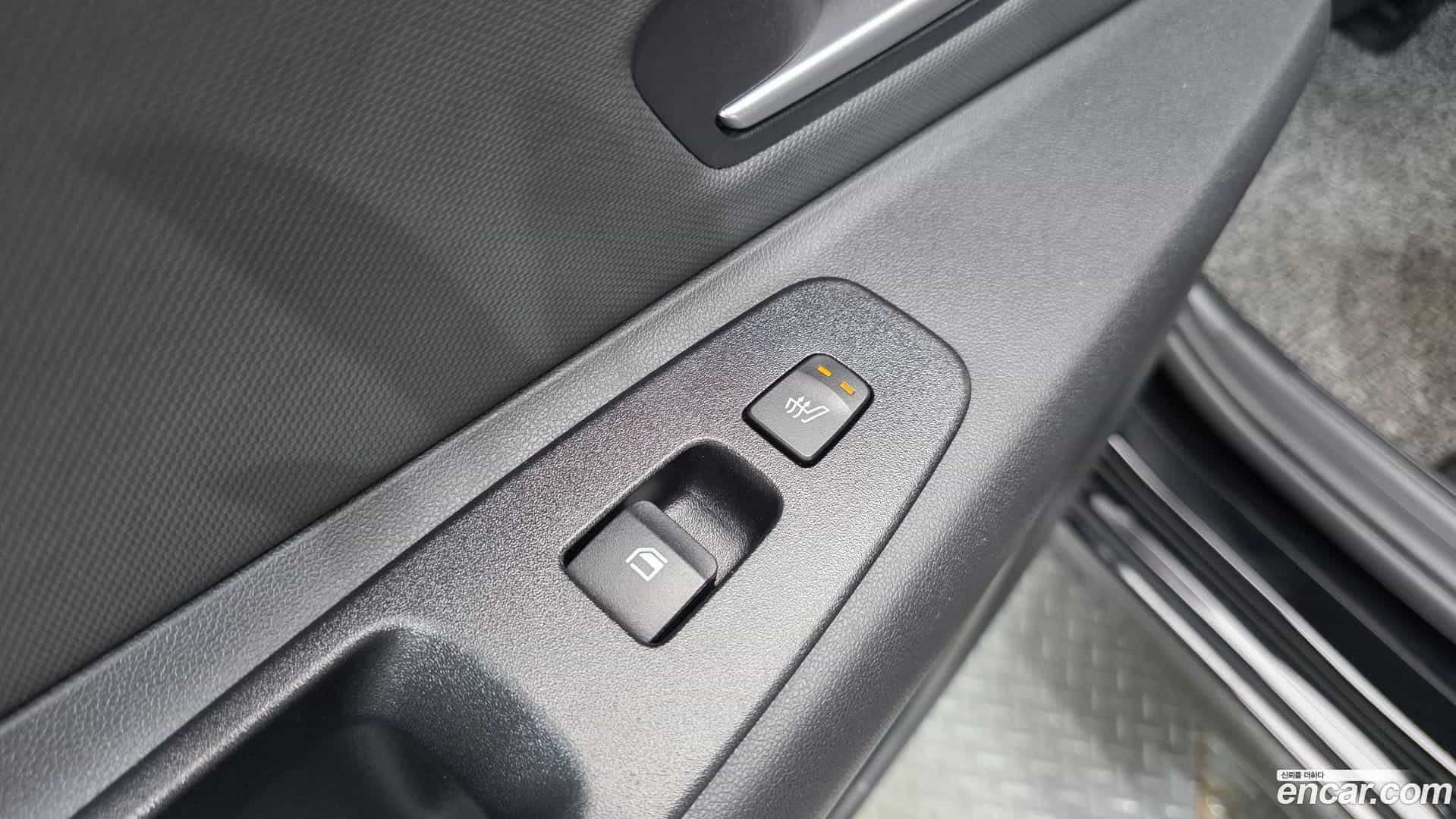 AVANTE Hyundai 2022.0-OPTION-022