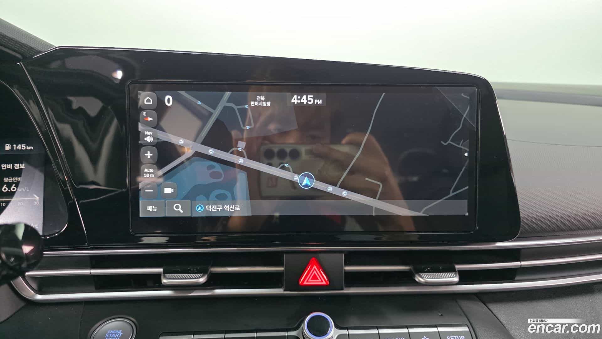 AVANTE Hyundai 2022.0-OPTION-041