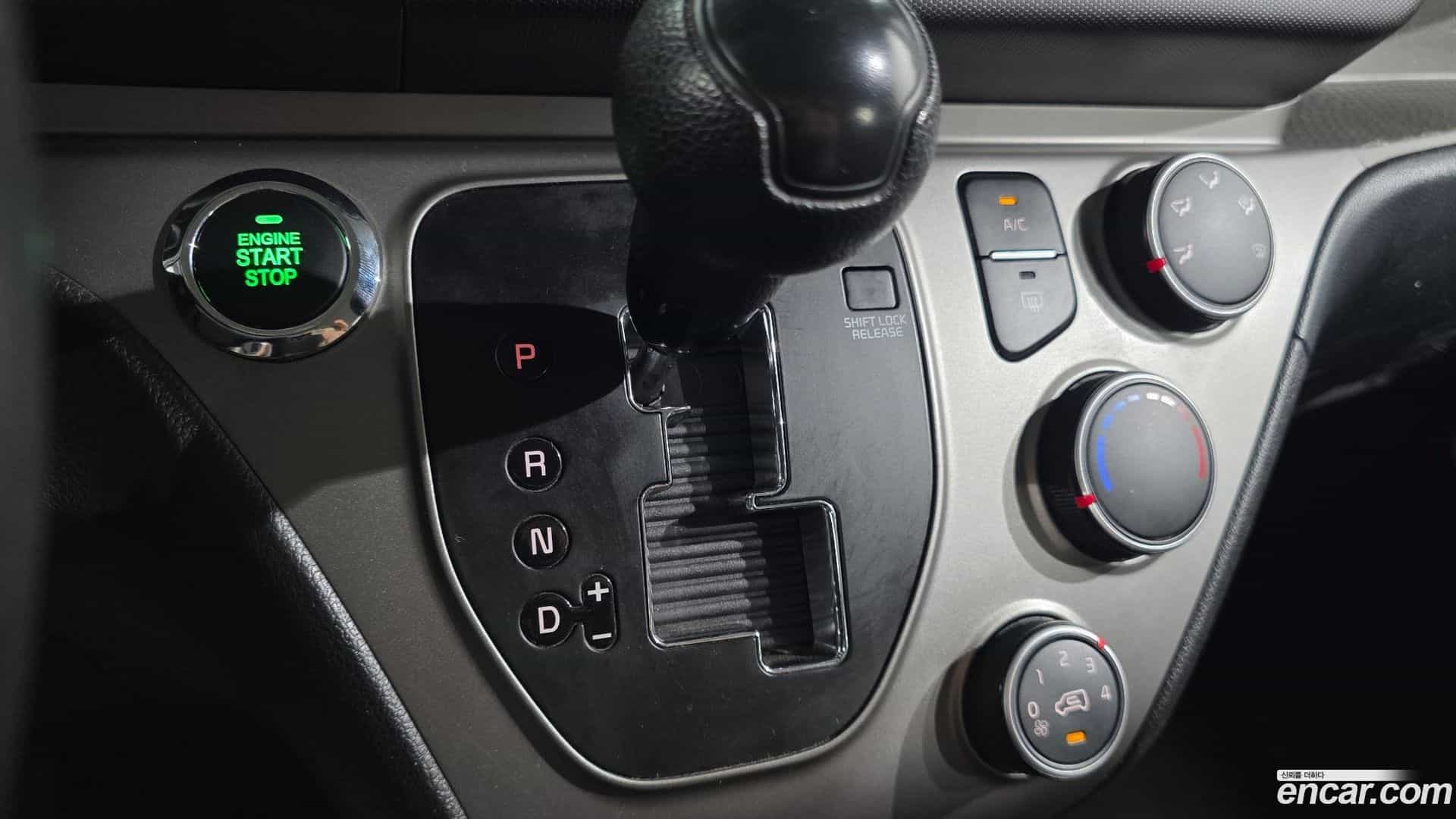 RAY Kia 2022.3-INNER-009