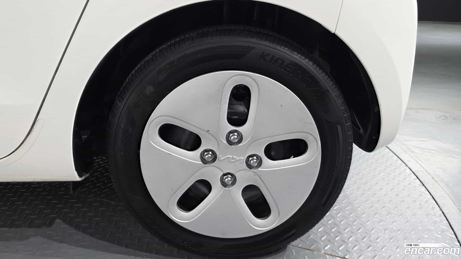 RAY Kia 2022.3-OUTER-031