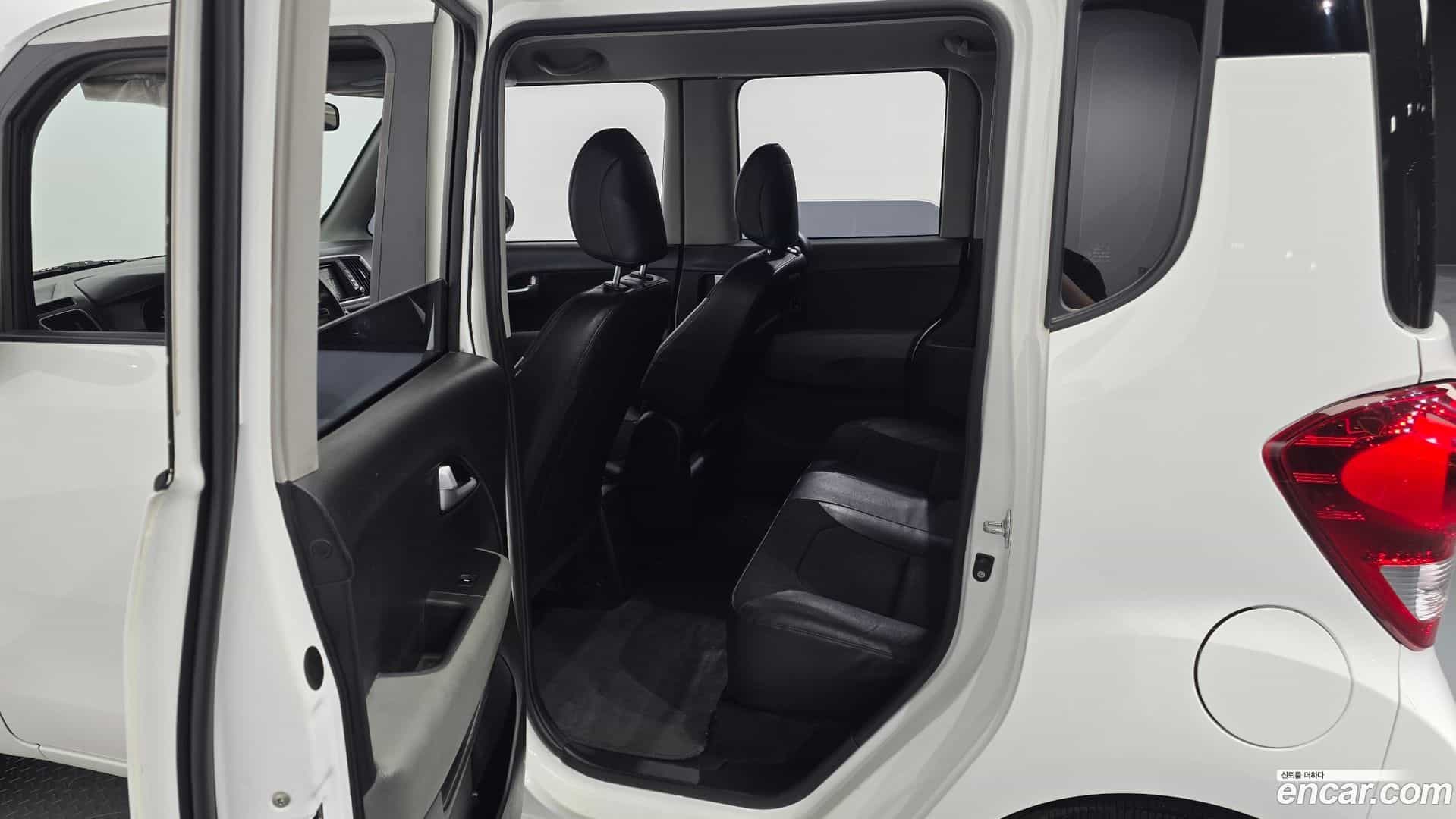 RAY Kia 2022.3-INNER-036