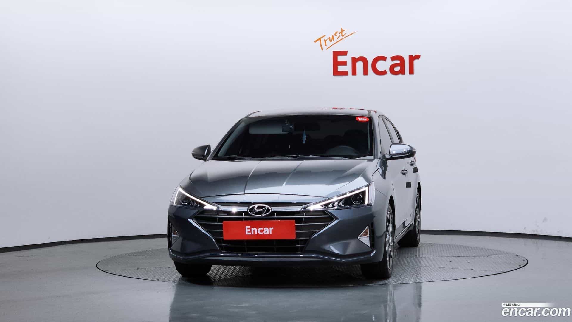AVANTE Hyundai 2018.9-OUTER-003