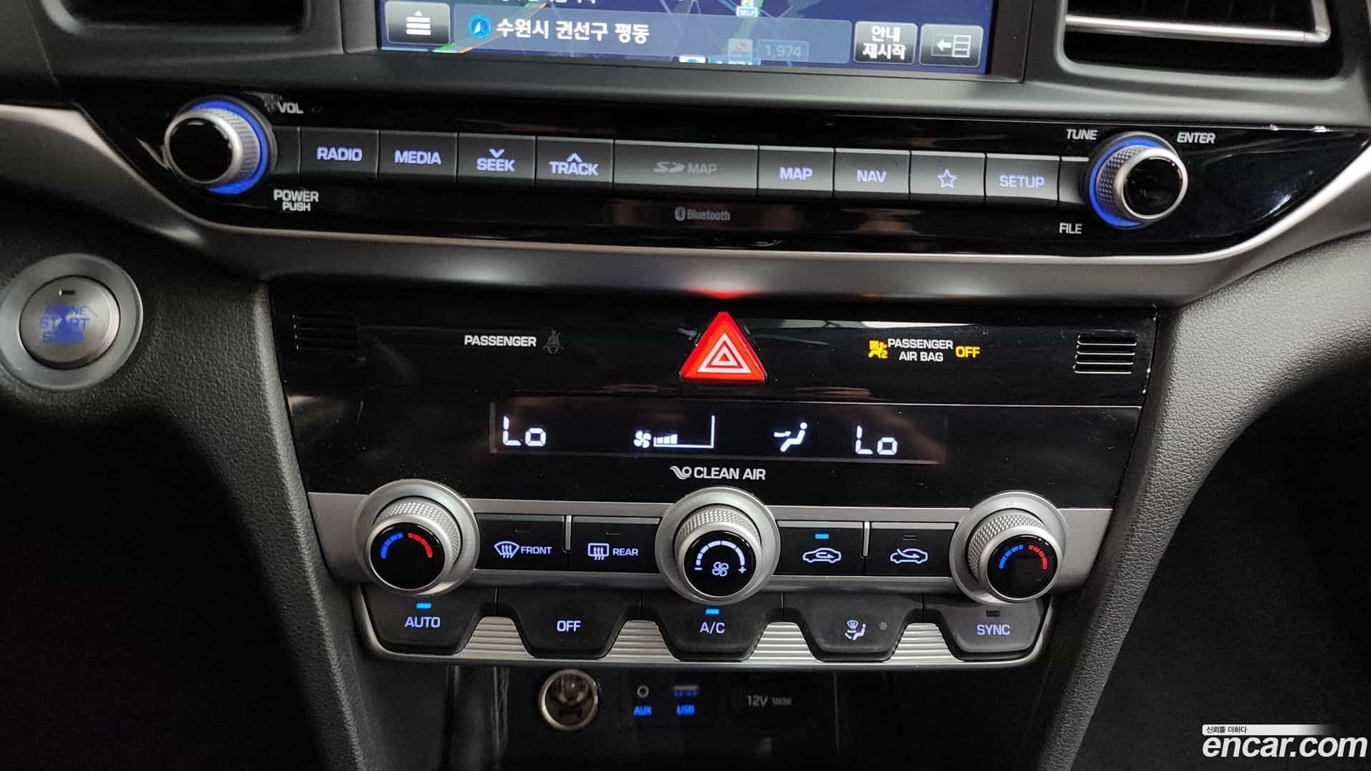 AVANTE Hyundai 2018.9-OPTION-044