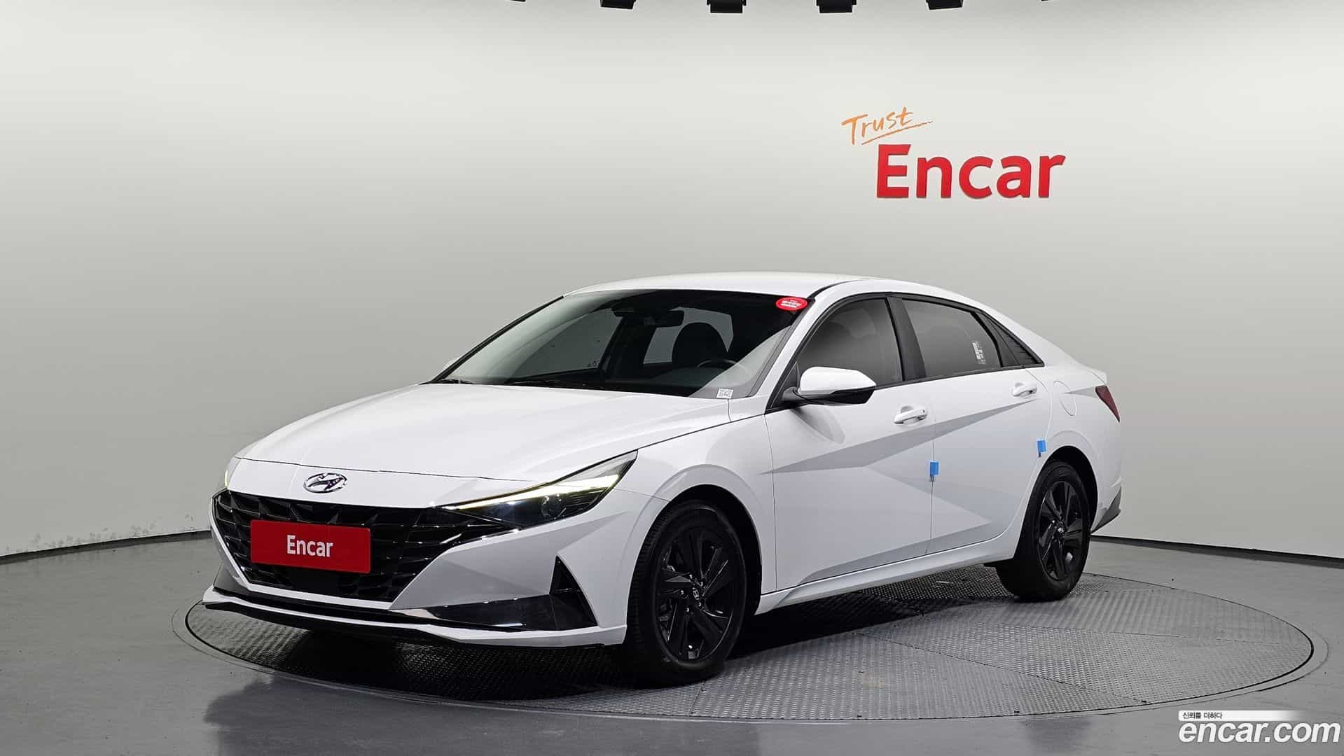 AVANTE Hyundai 2022.0-OUTER-001