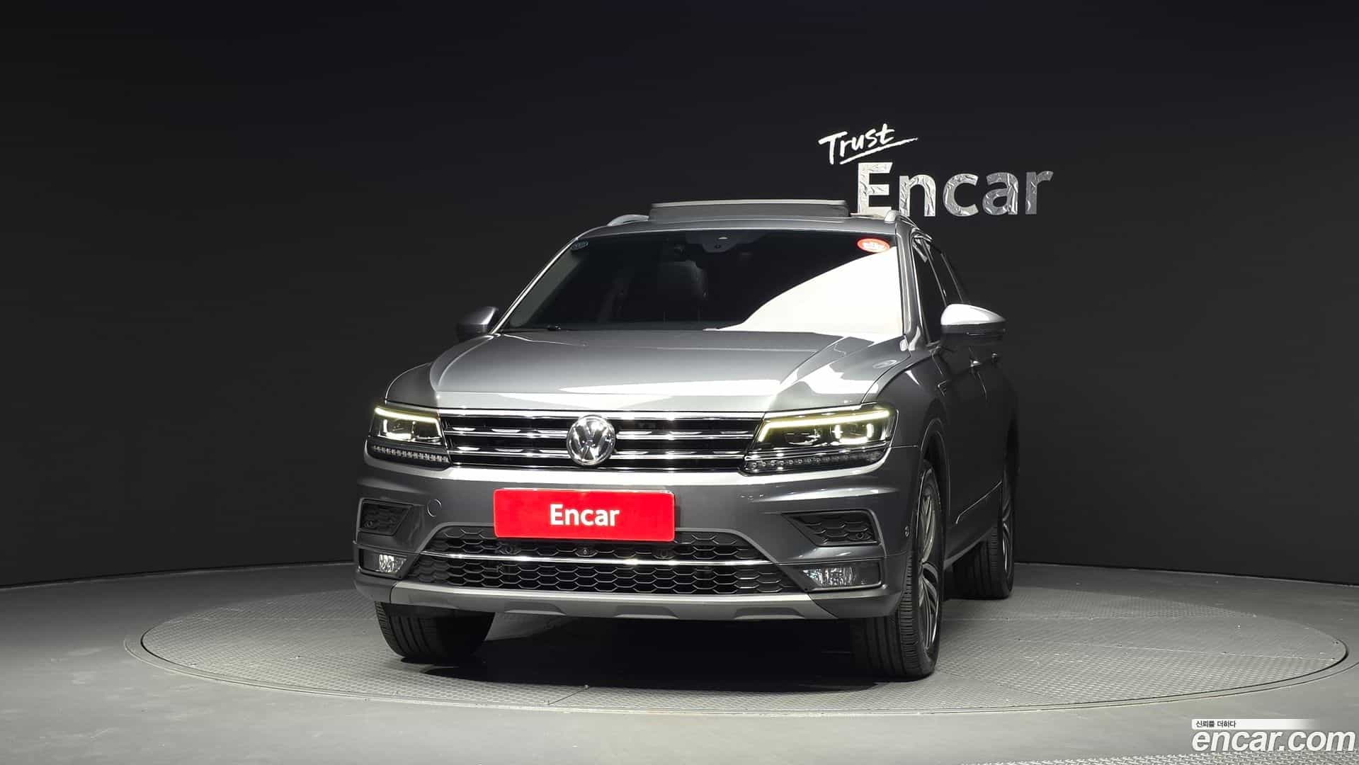 Tiguan Volkswagen 2018.7-OUTER-003