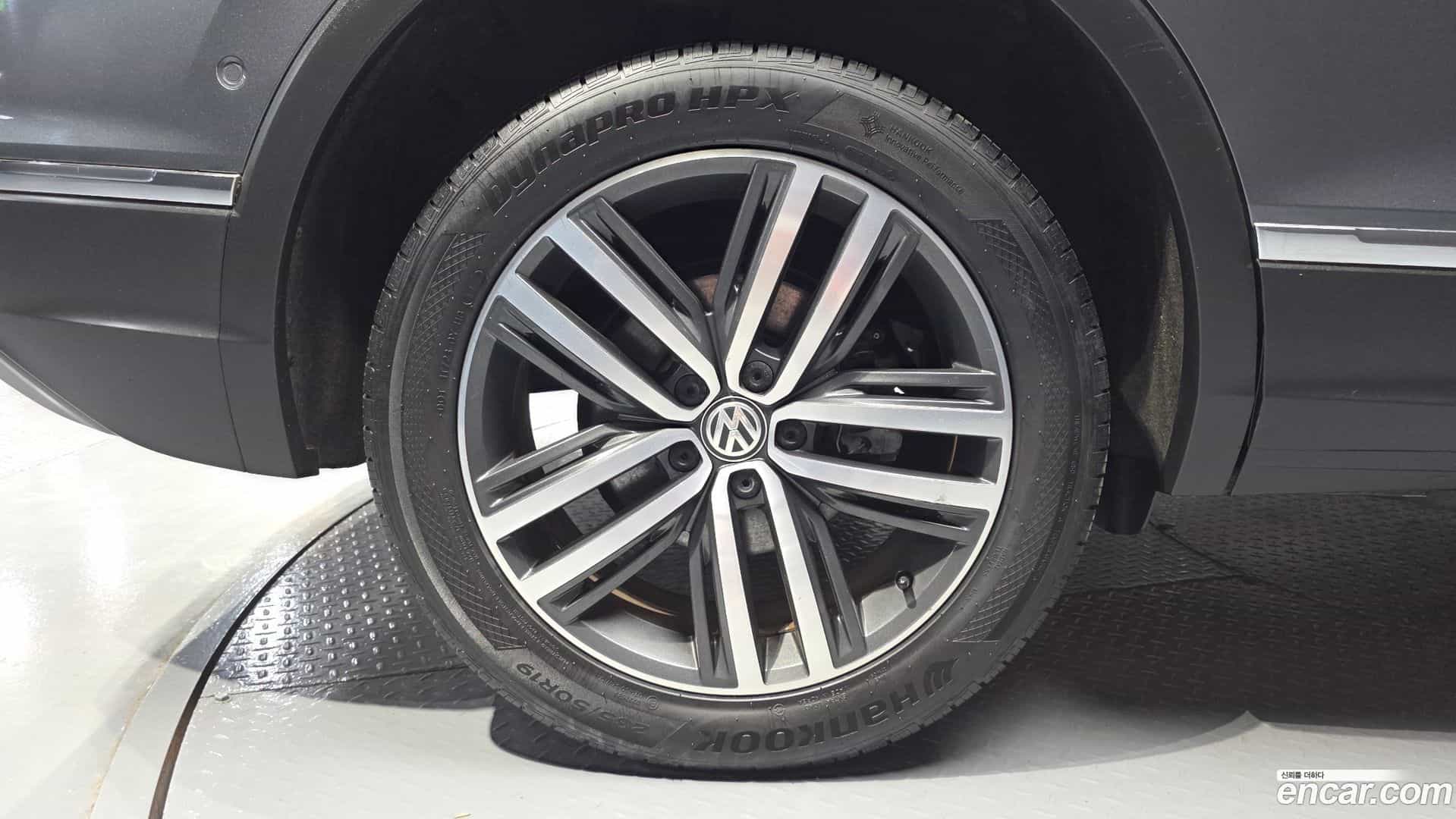Tiguan Volkswagen 2018.7-OUTER-005