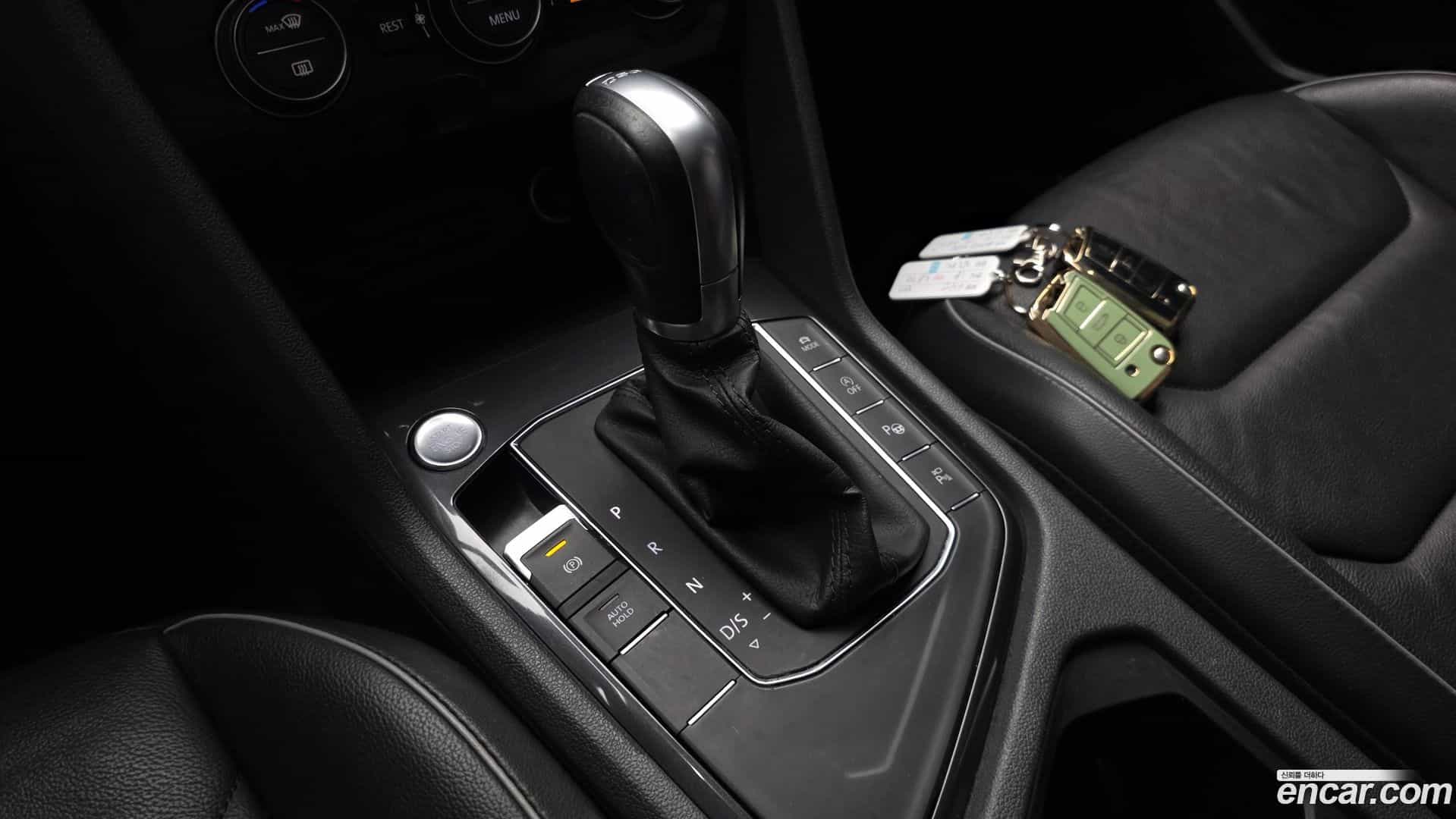Tiguan Volkswagen 2018.7-INNER-009