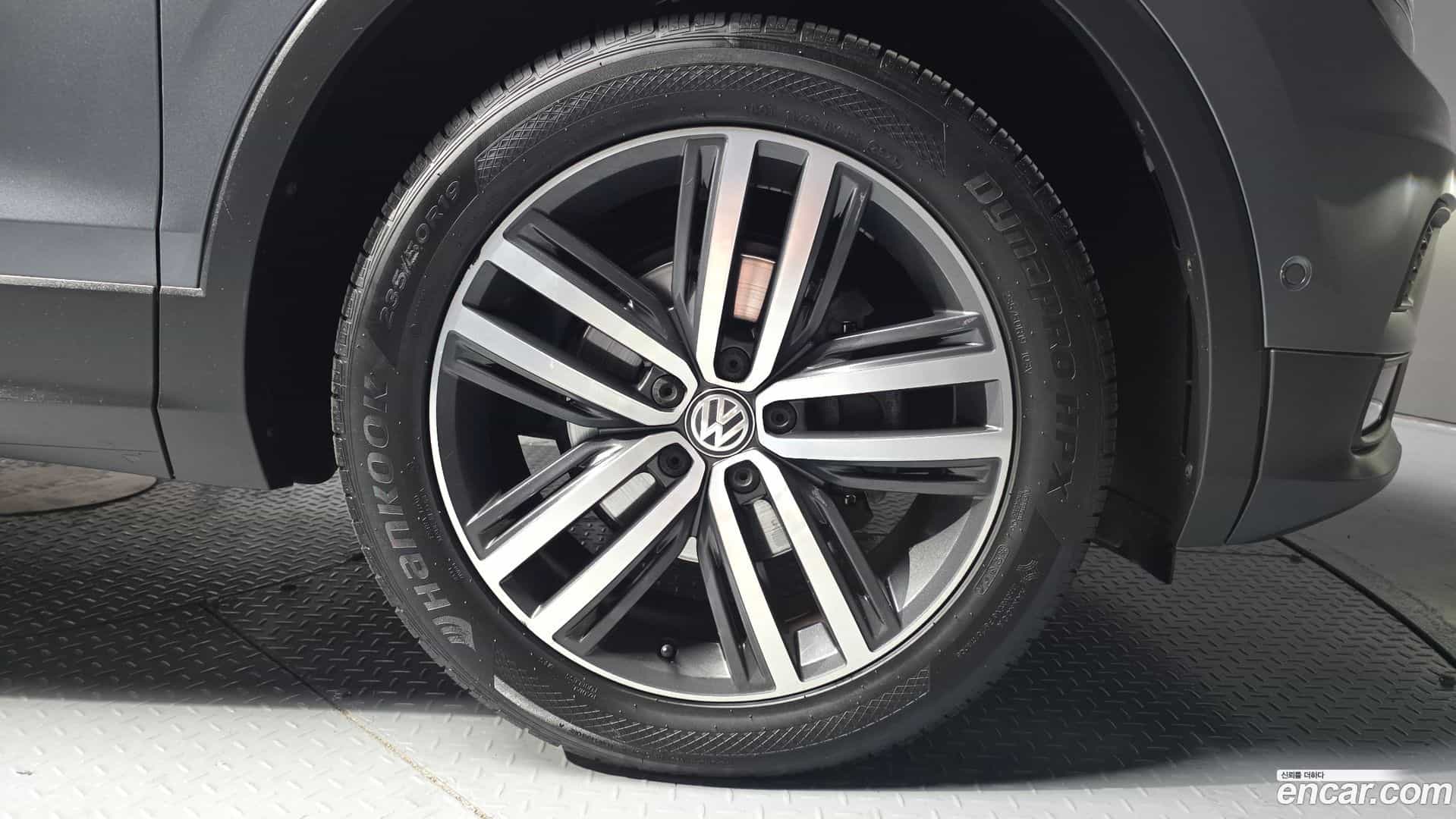 Tiguan Volkswagen 2018.7-OUTER-031