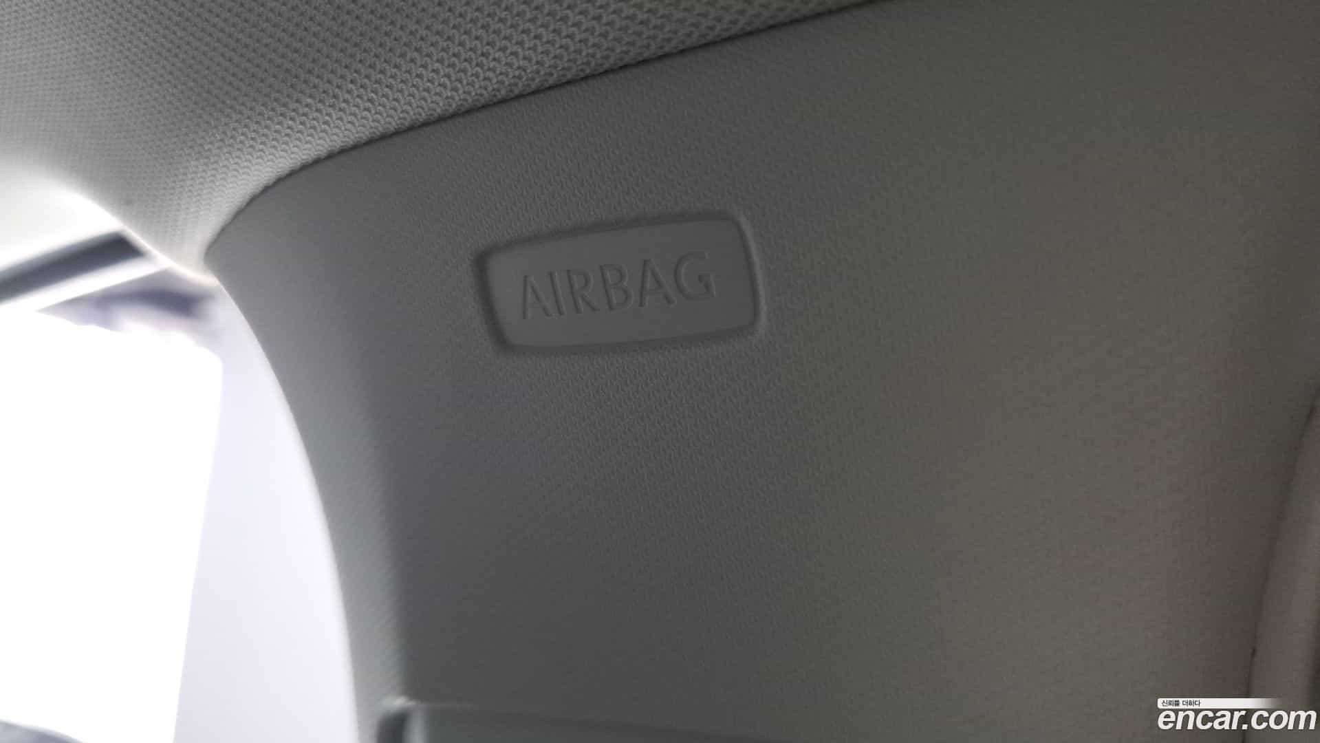 Tiguan Volkswagen 2018.7-OPTION-052