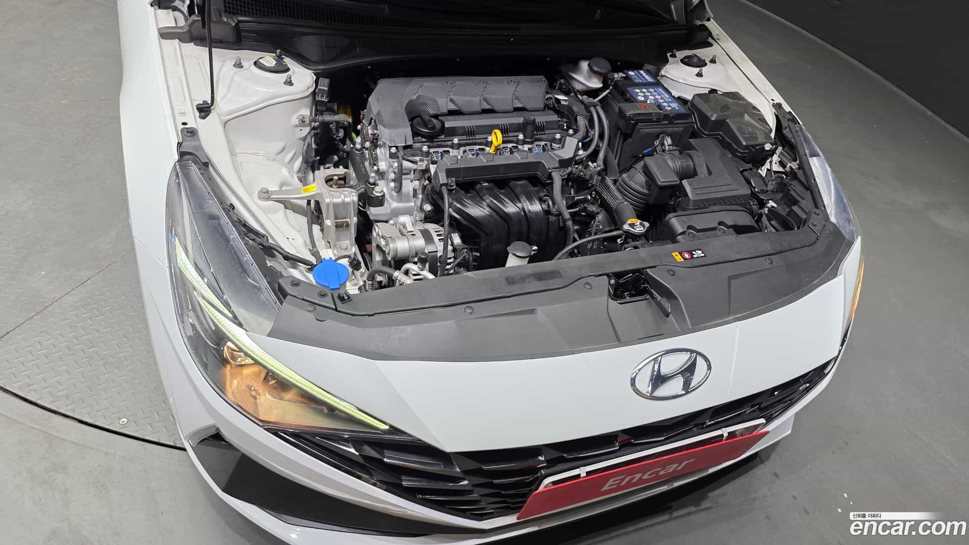 AVANTE Hyundai 2021.6-OUTER-006