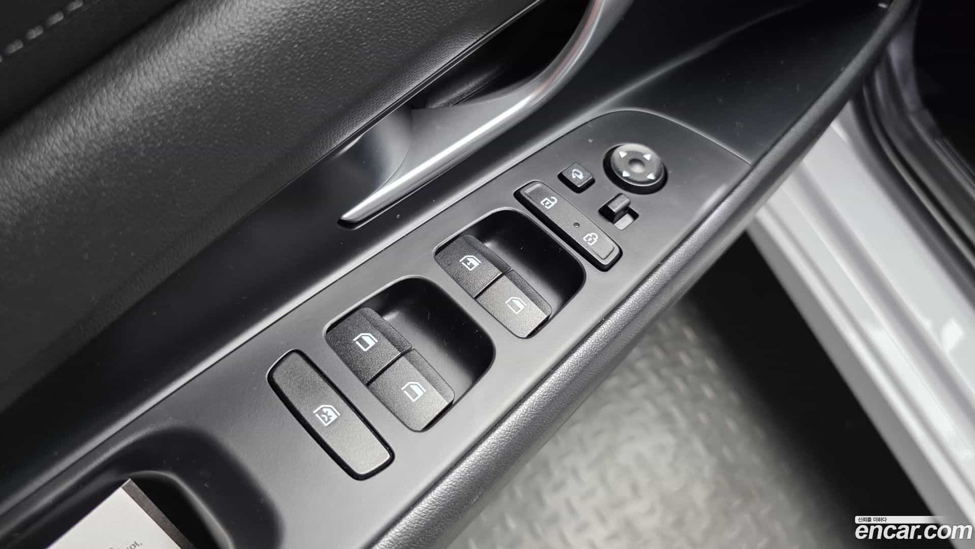 AVANTE Hyundai 2021.6-OPTION-017