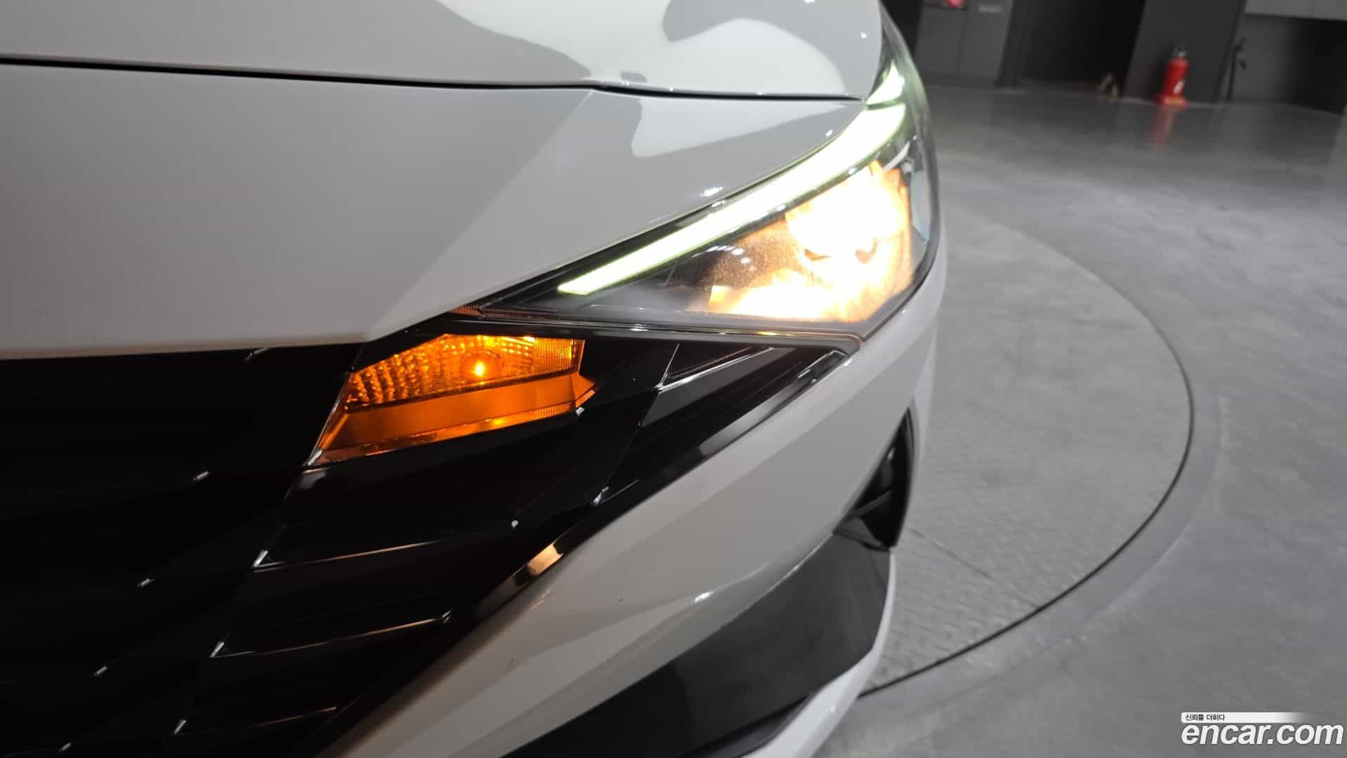AVANTE Hyundai 2021.6-OUTER-032