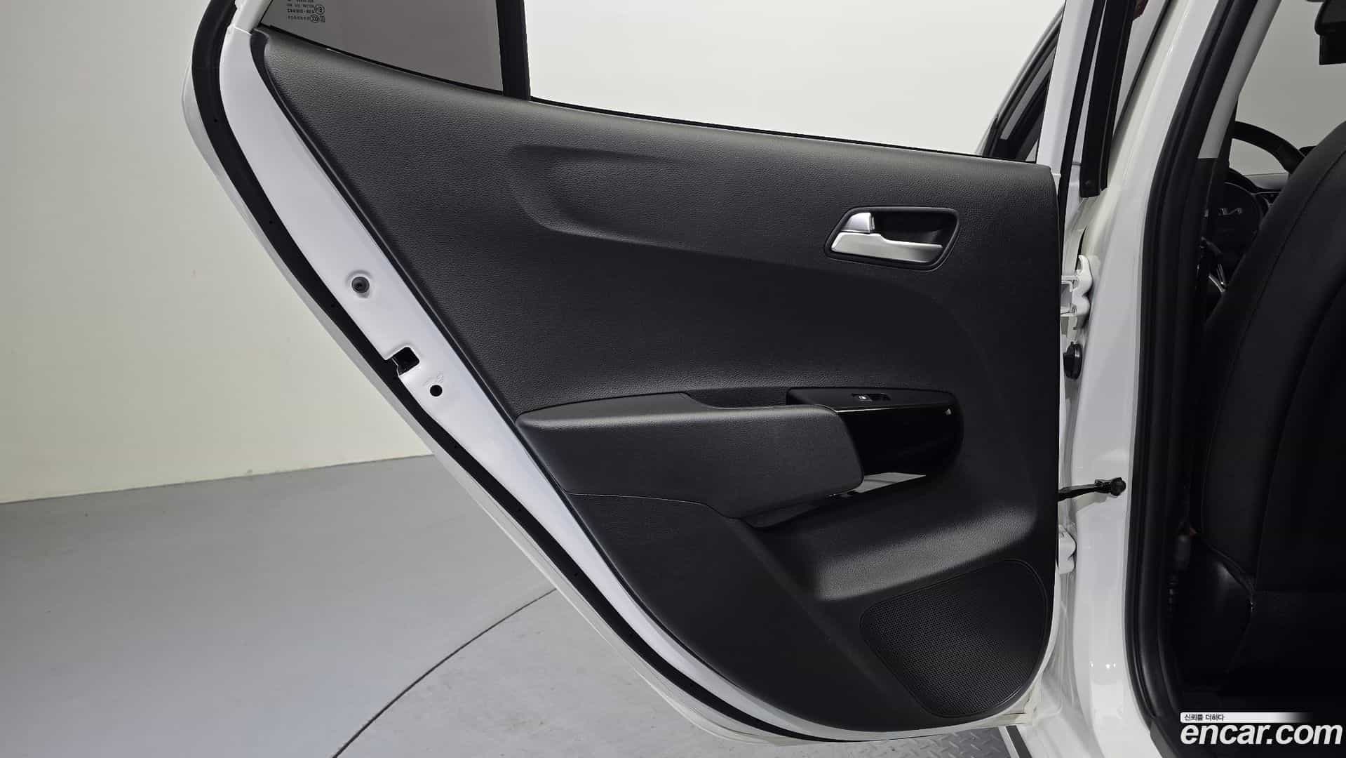 morning Kia 2022.4-INNER-035