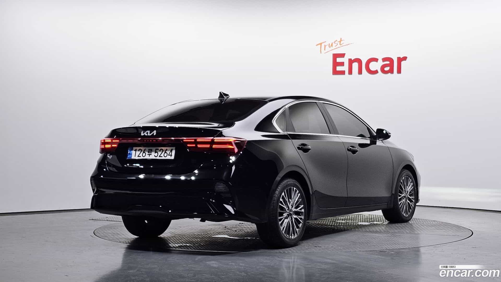 K3 Kia 2022.10-OUTER-002