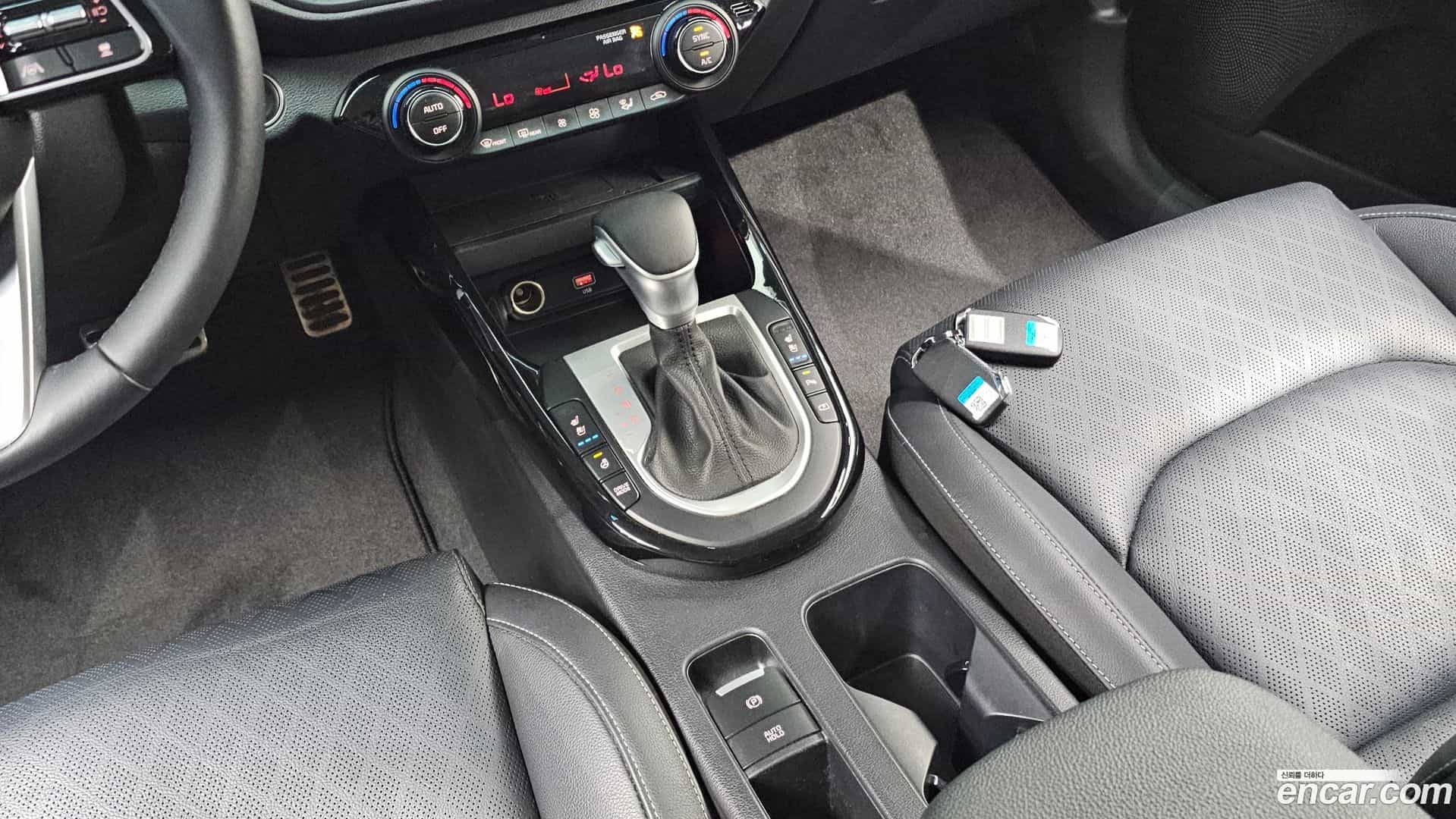 K3 Kia 2022.10-INNER-009