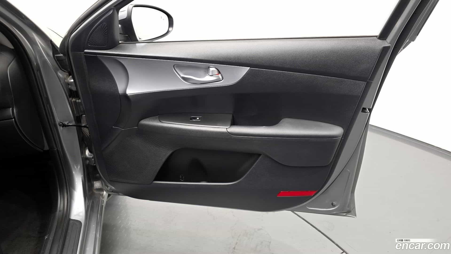 K3 Kia 2022.6-INNER-035