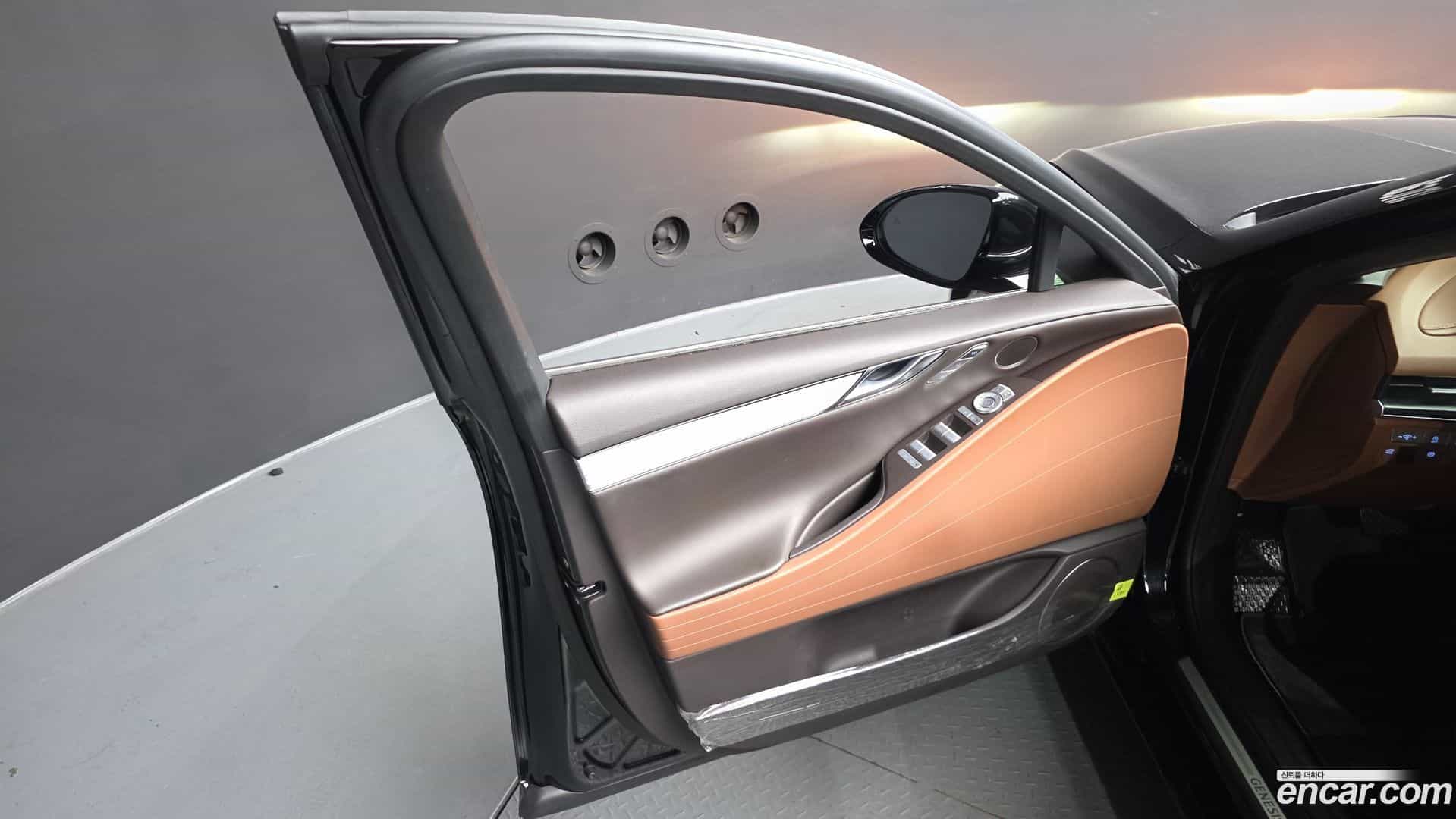 G80 Genesis 2022.4-INNER-034