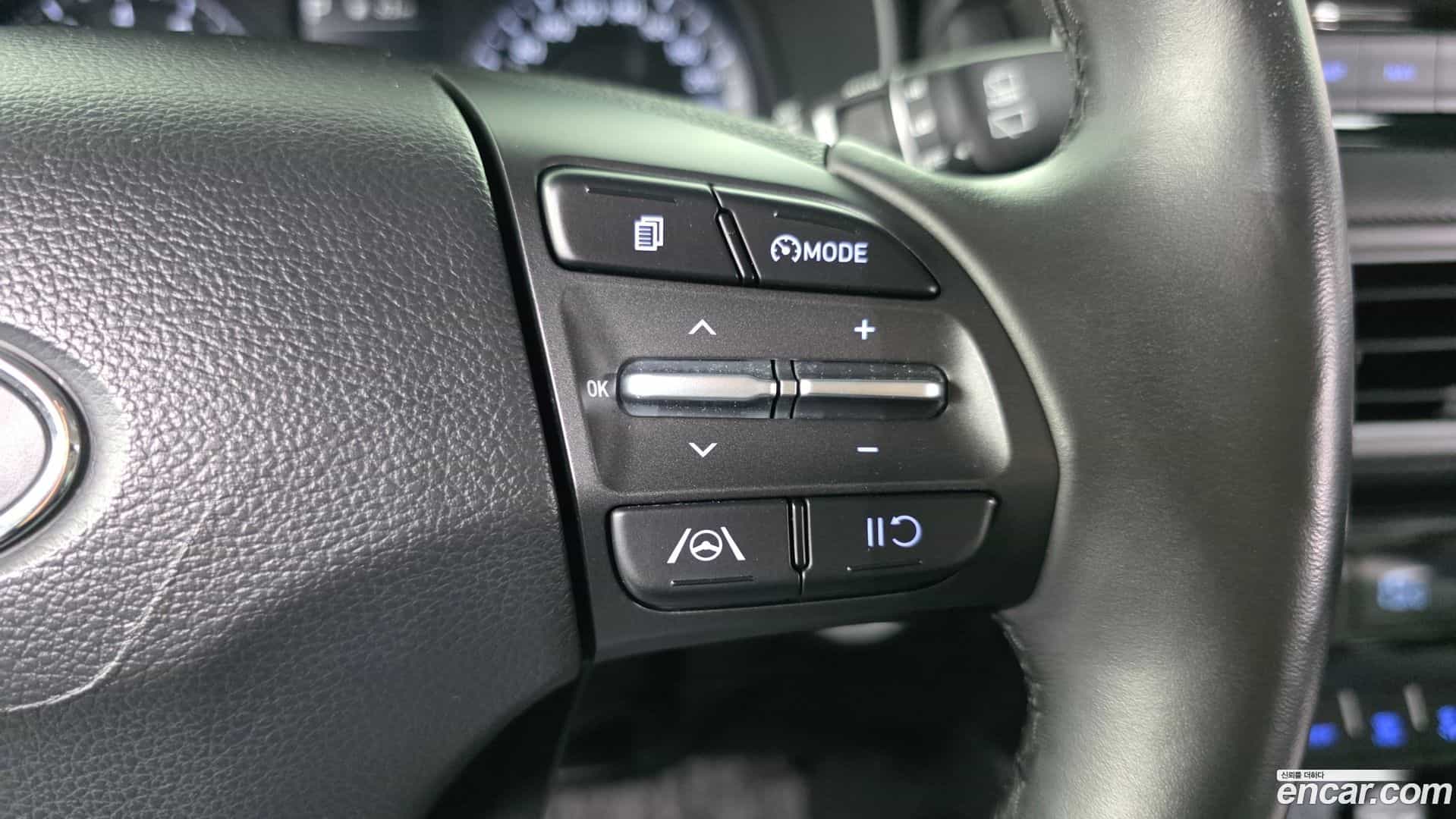 Kona Hyundai 2022.6-OPTION-040
