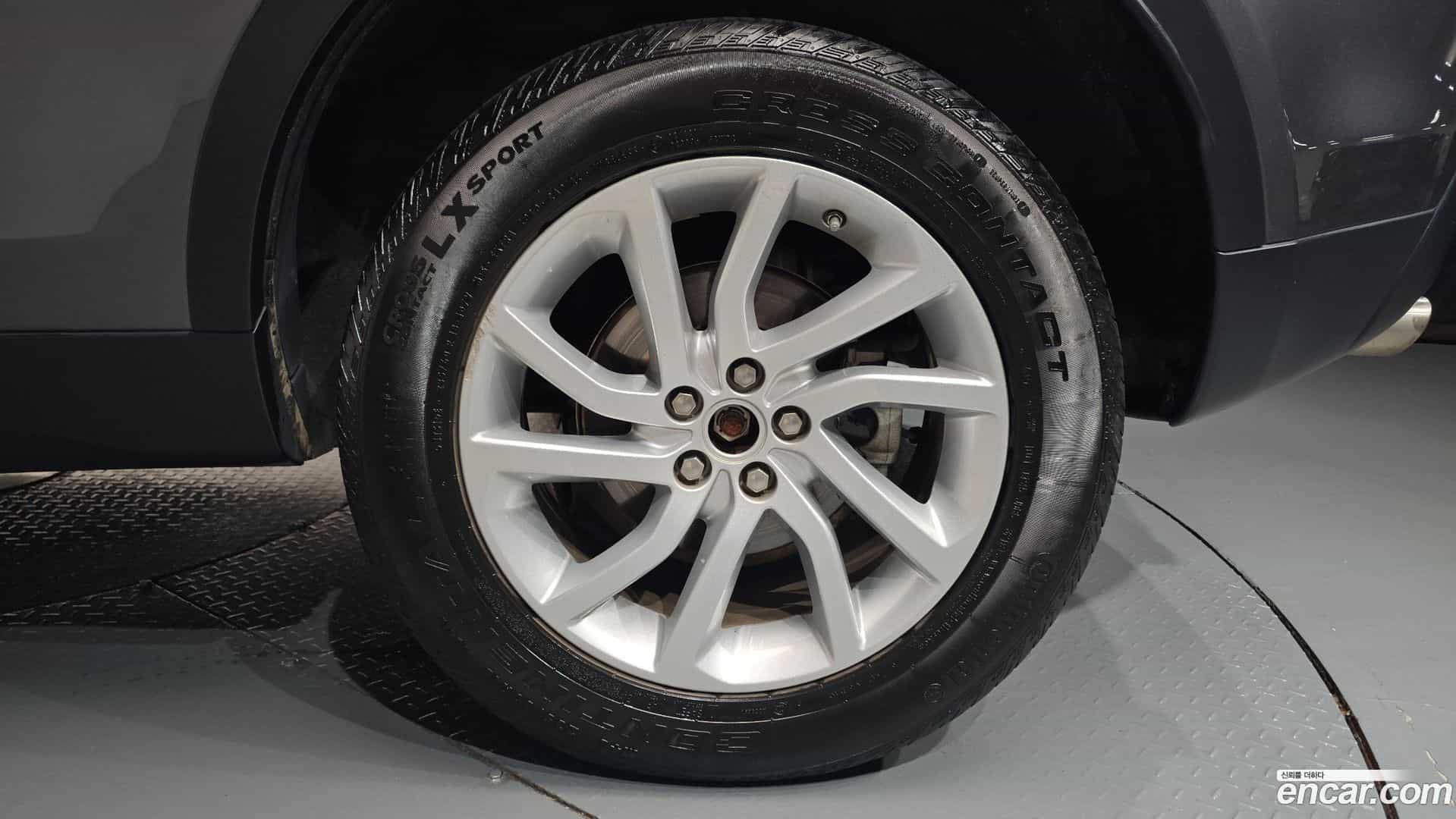 Discovery Sport Land Rover 2019.1-OUTER-031