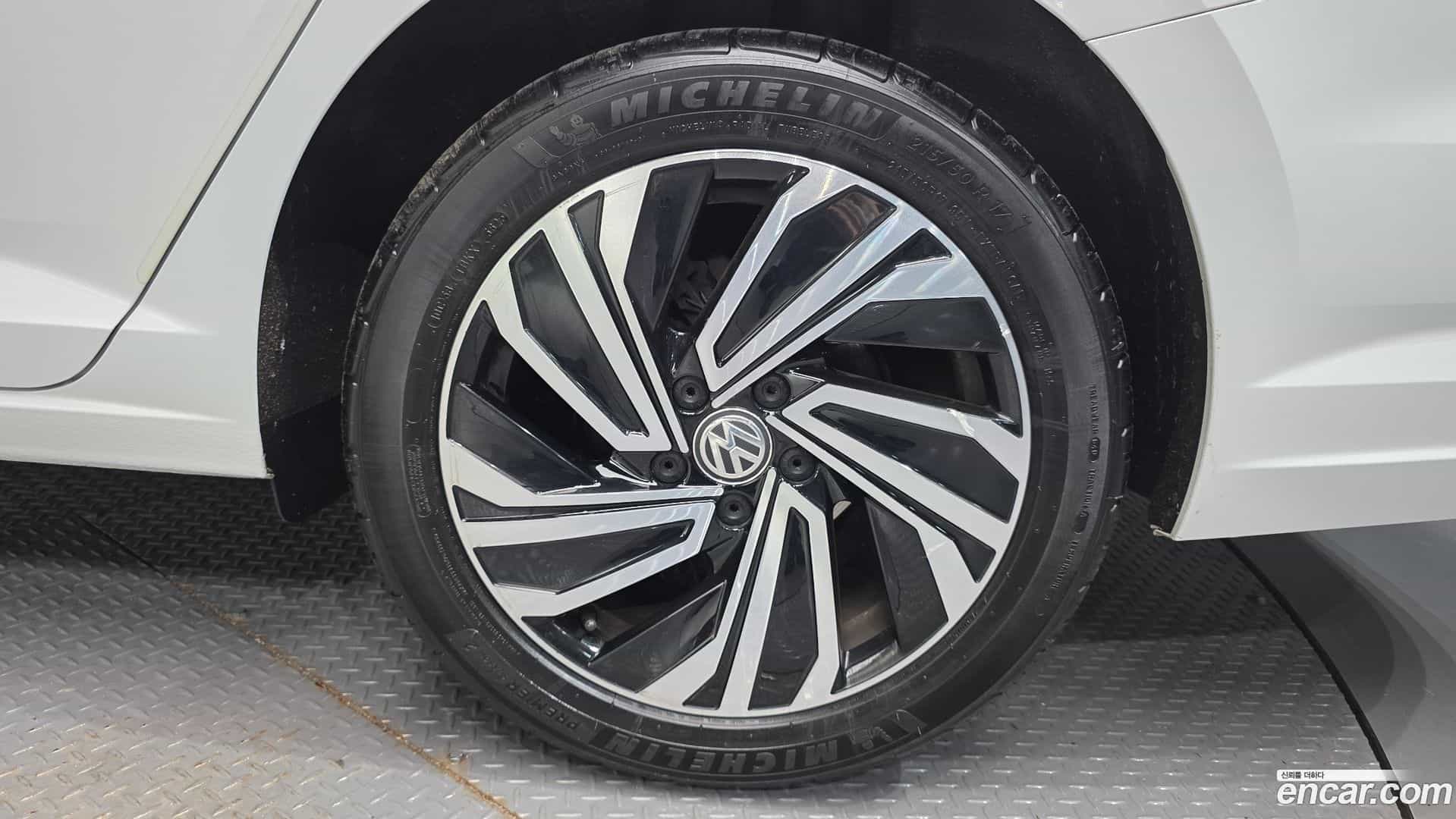 Jetta Volkswagen 2021.11-OUTER-031