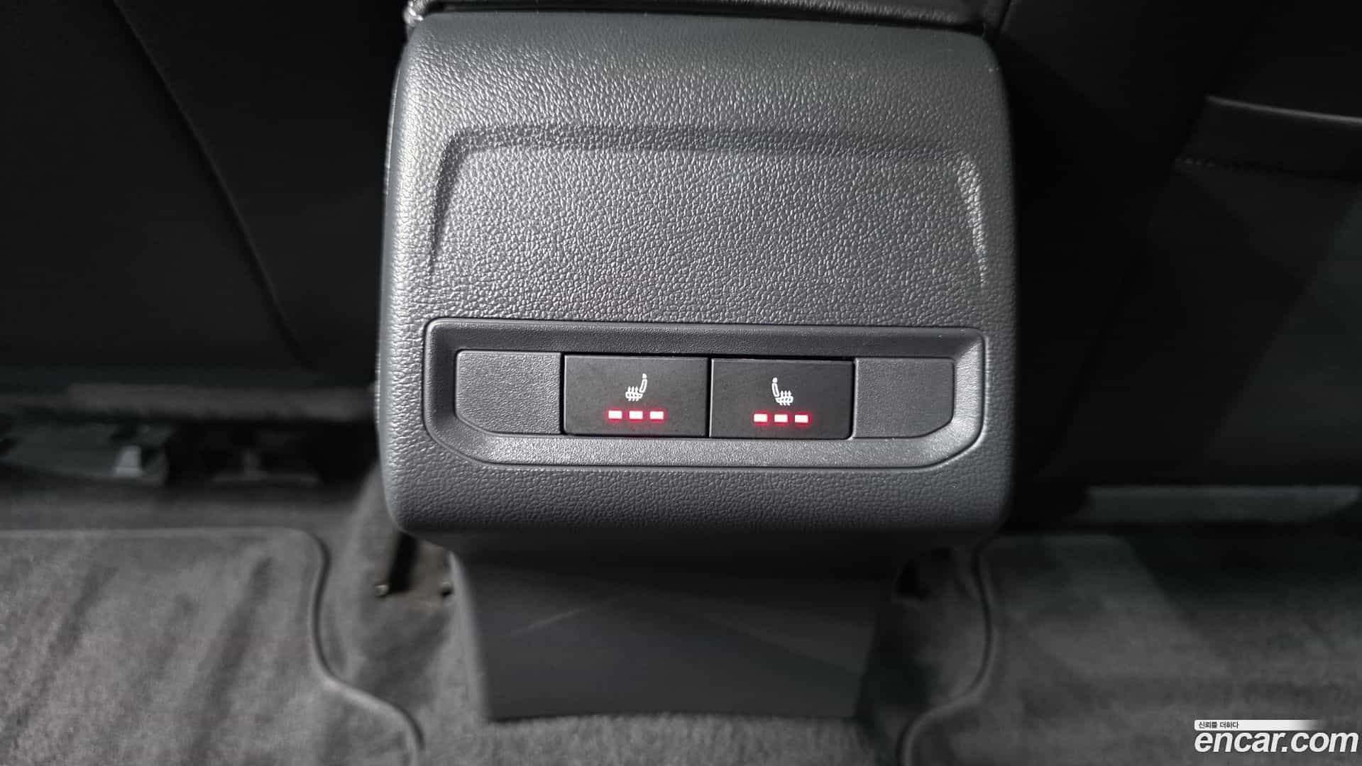Jetta Volkswagen 2021.11-OPTION-046