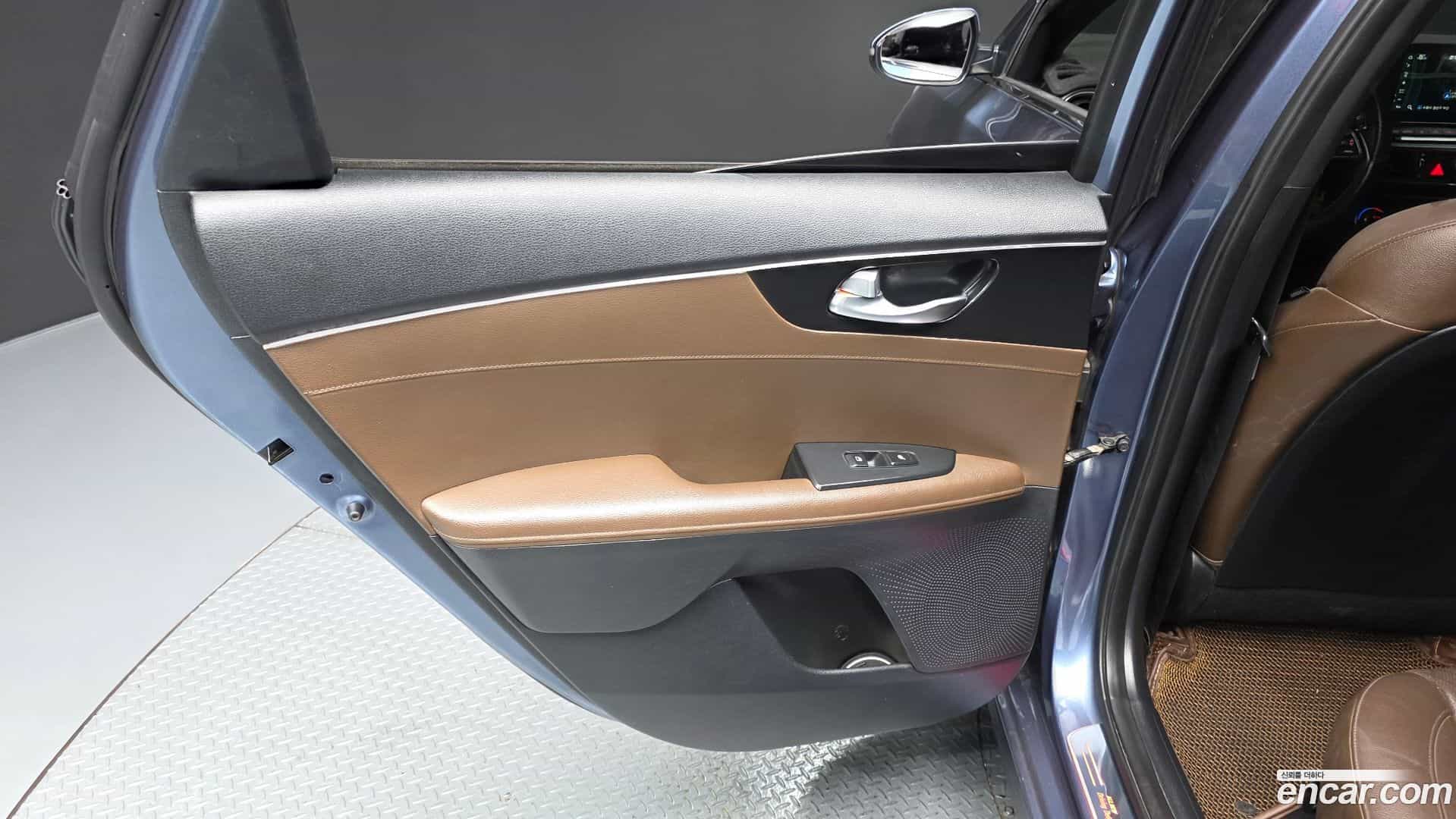 K3 Kia 2018.3-INNER-035
