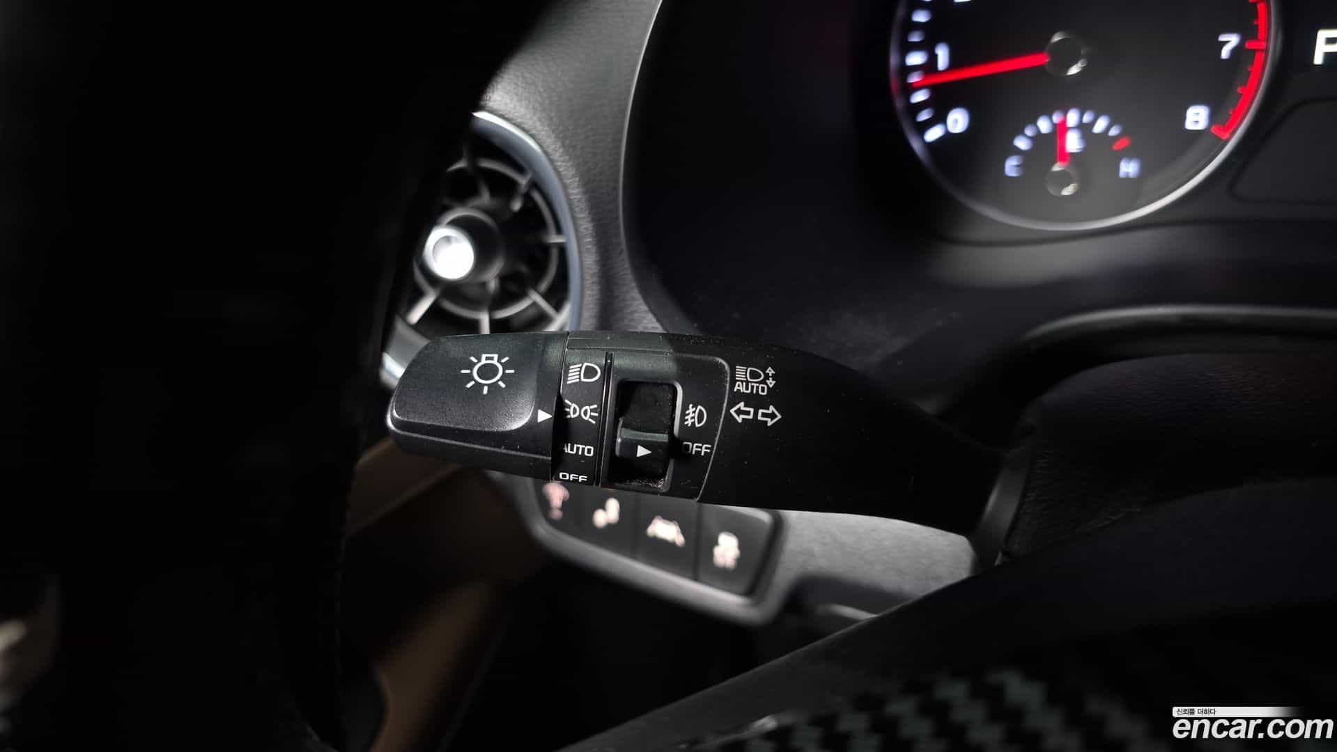 K3 Kia 2018.3-OPTION-042