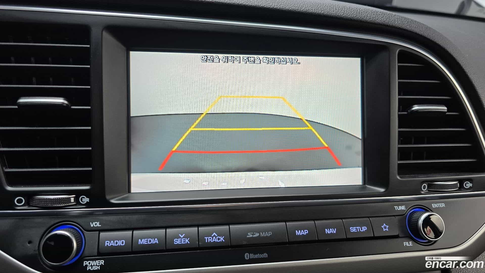 AVANTE Hyundai 2018.6-OPTION-020