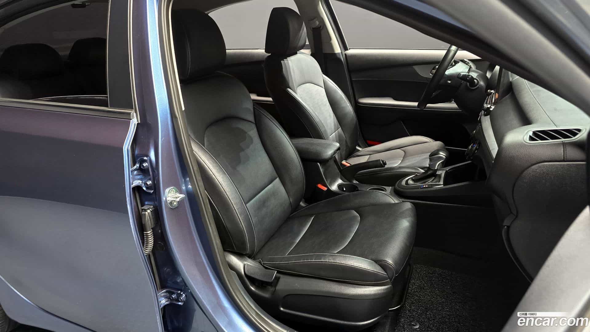 K3 Kia 2019.1-OPTION-016