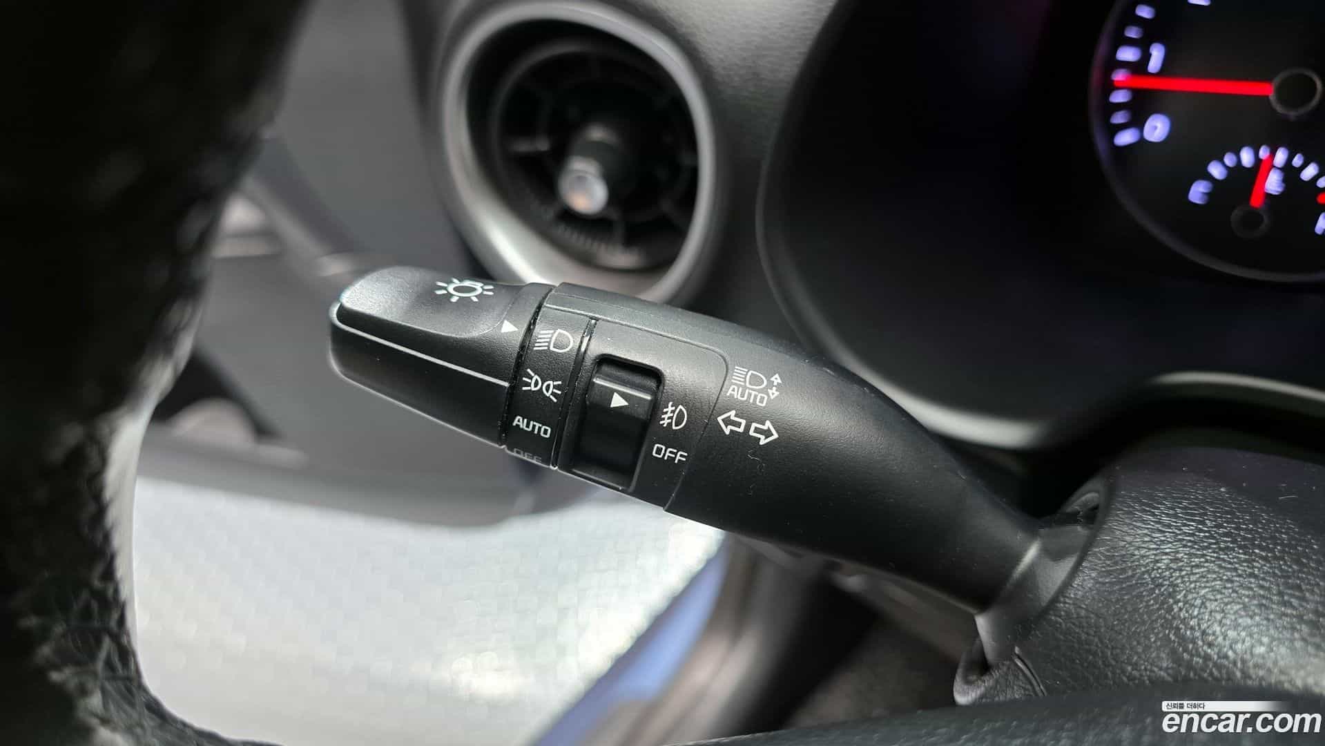 K3 Kia 2019.1-OPTION-020