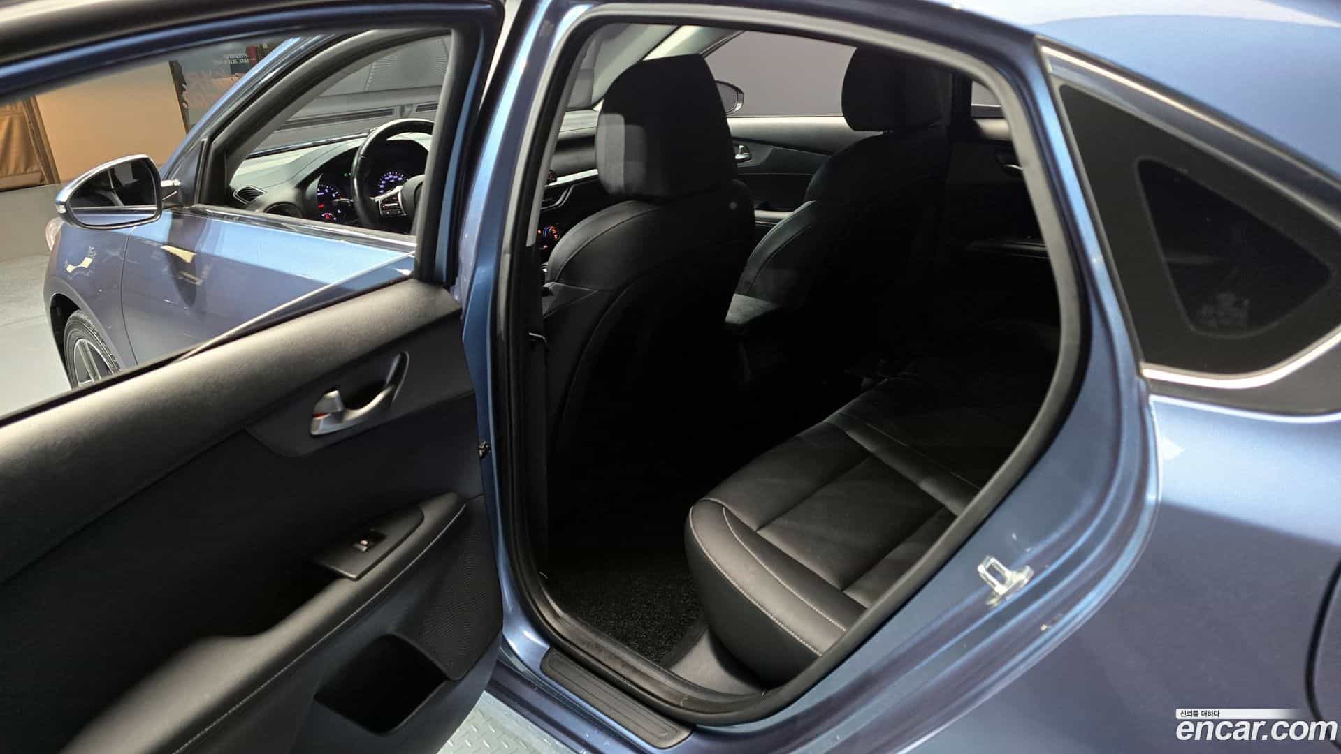 K3 Kia 2019.1-INNER-036