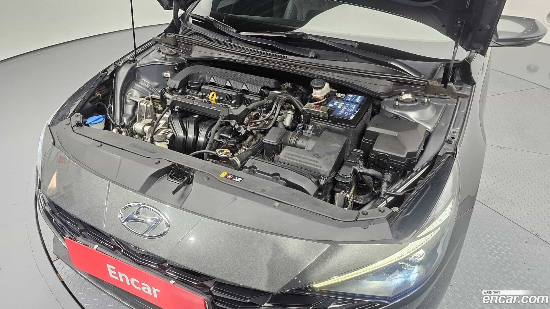 AVANTE Hyundai 2021.0-OUTER-006