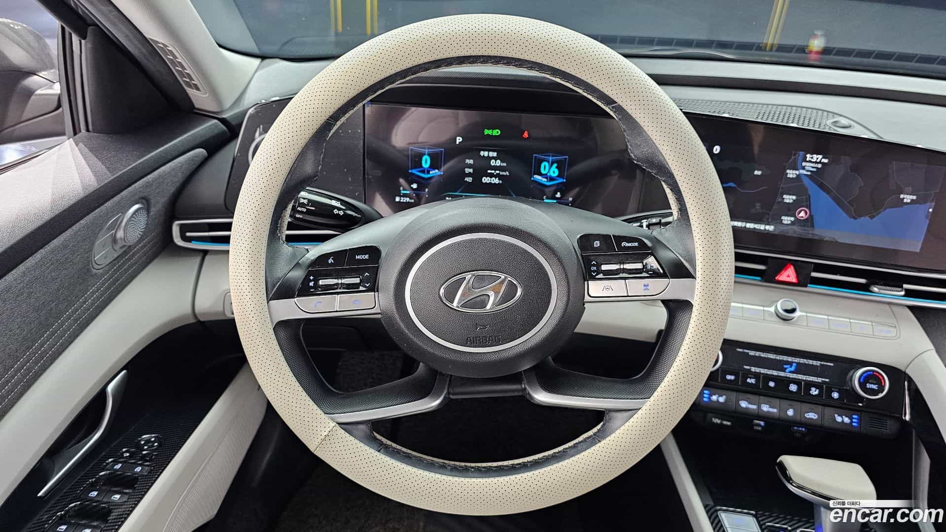AVANTE Hyundai 2021.0-OPTION-017
