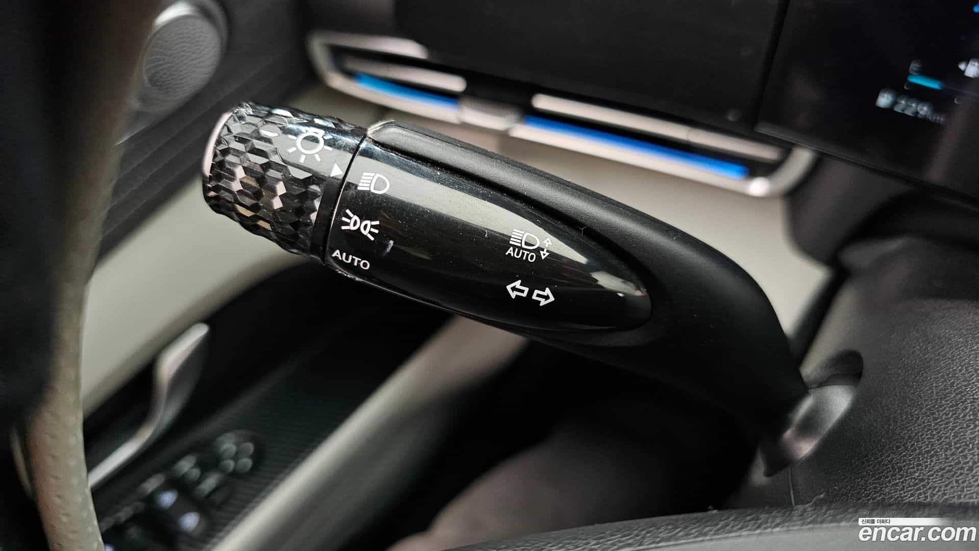 AVANTE Hyundai 2021.0-OPTION-041