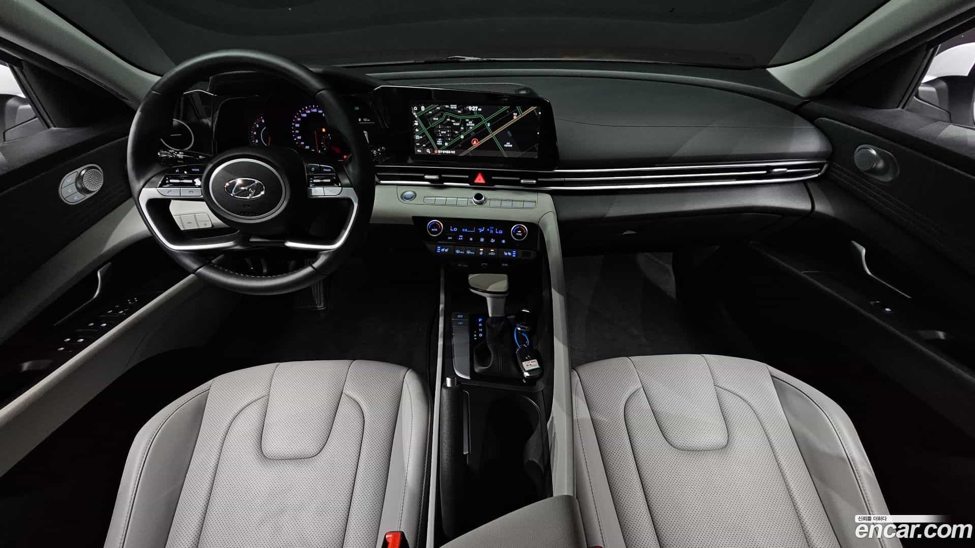 AVANTE Hyundai 2022.4-INNER-007