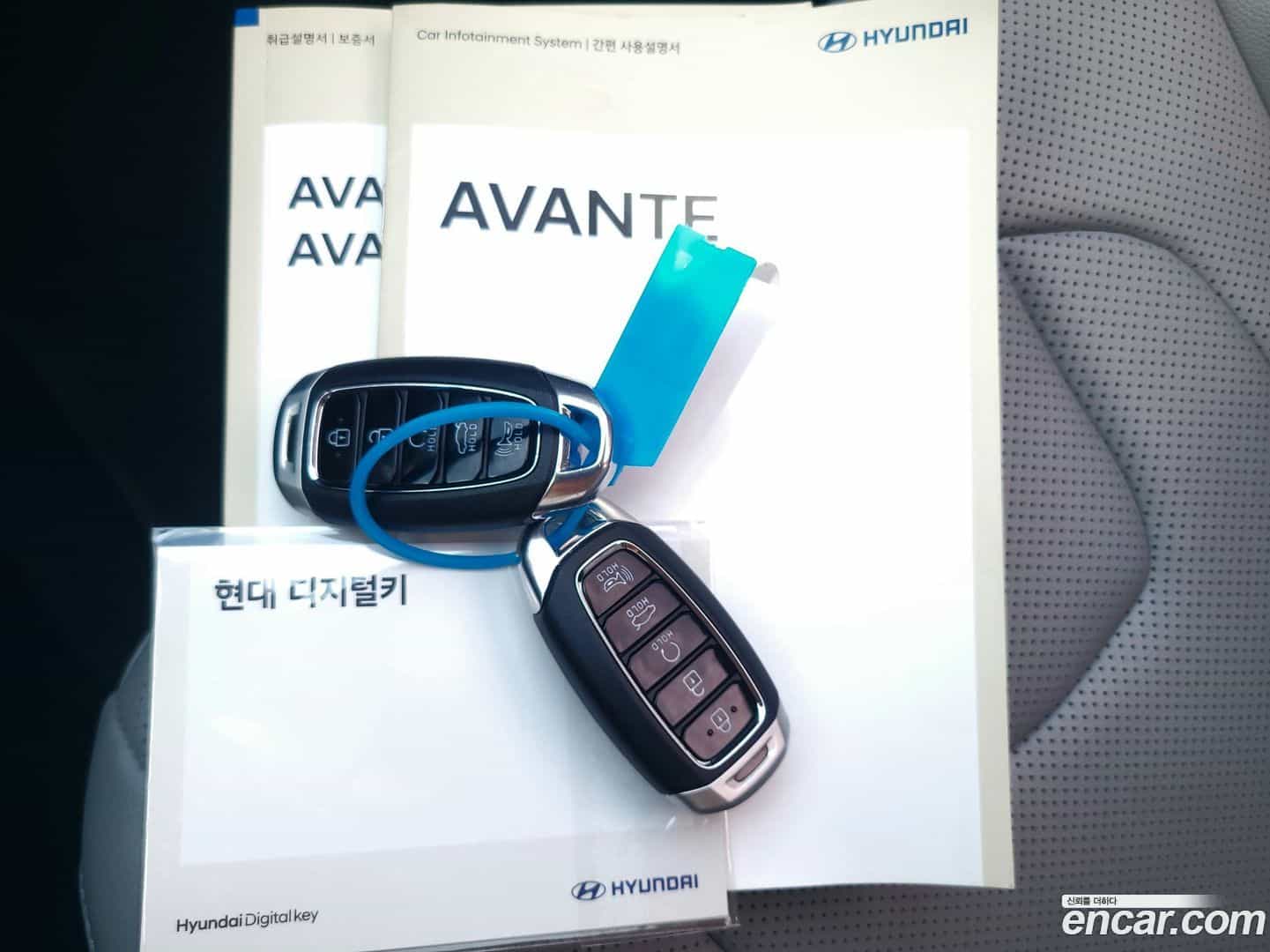 AVANTE Hyundai 2022.4-OPTION-015