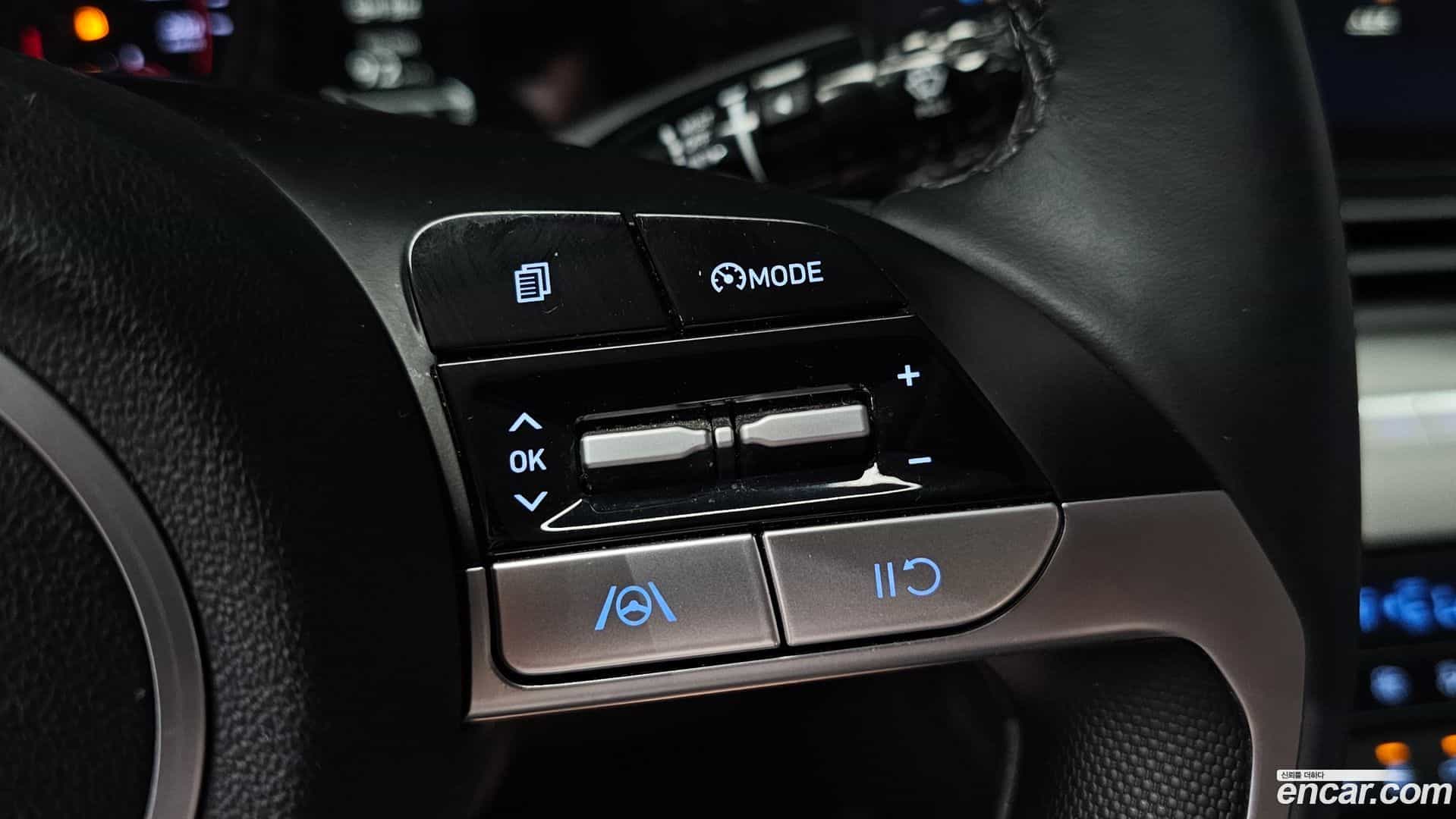 AVANTE Hyundai 2022.4-OPTION-018