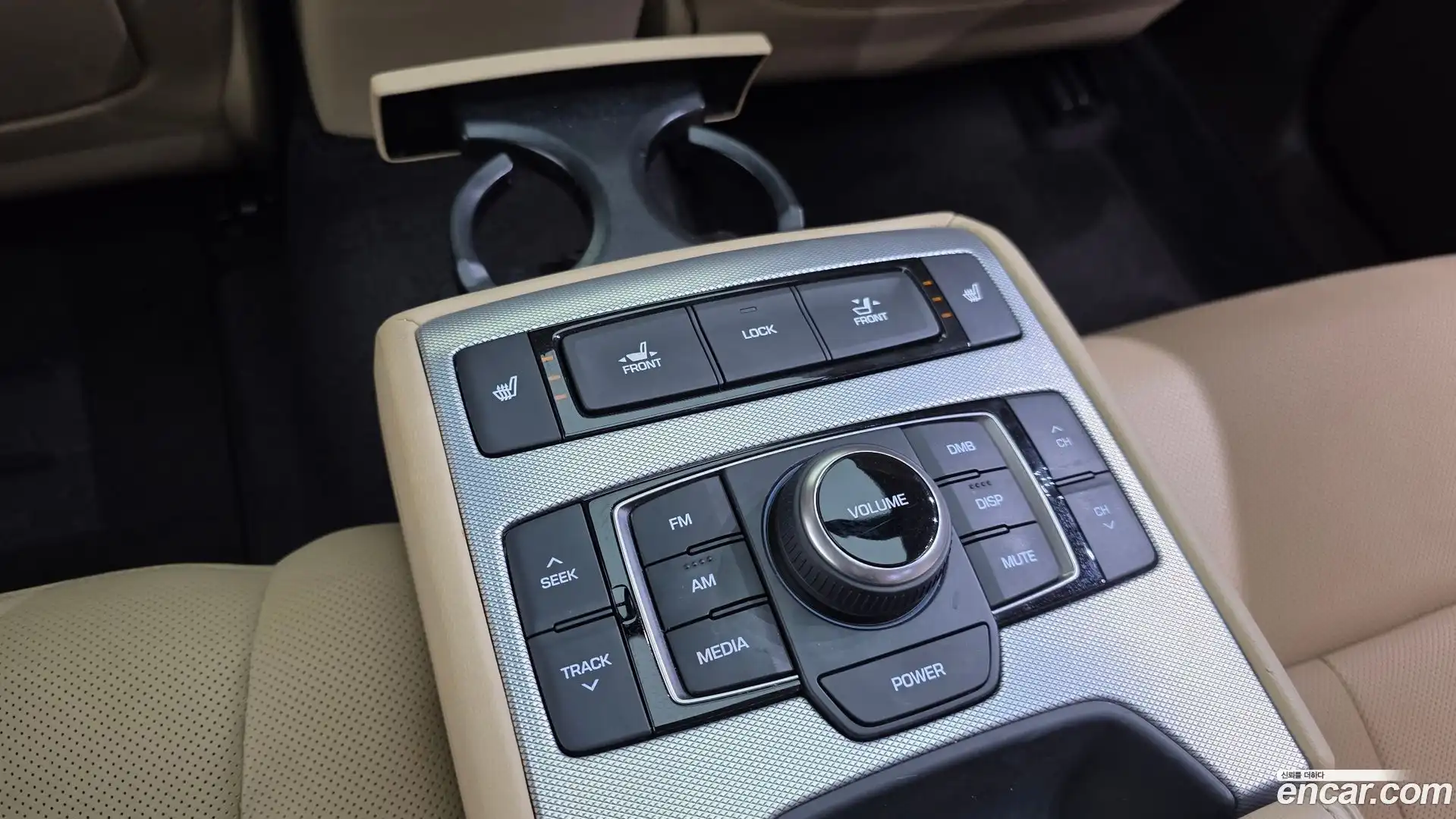 G80 Genesis 2019.3-OPTION-022