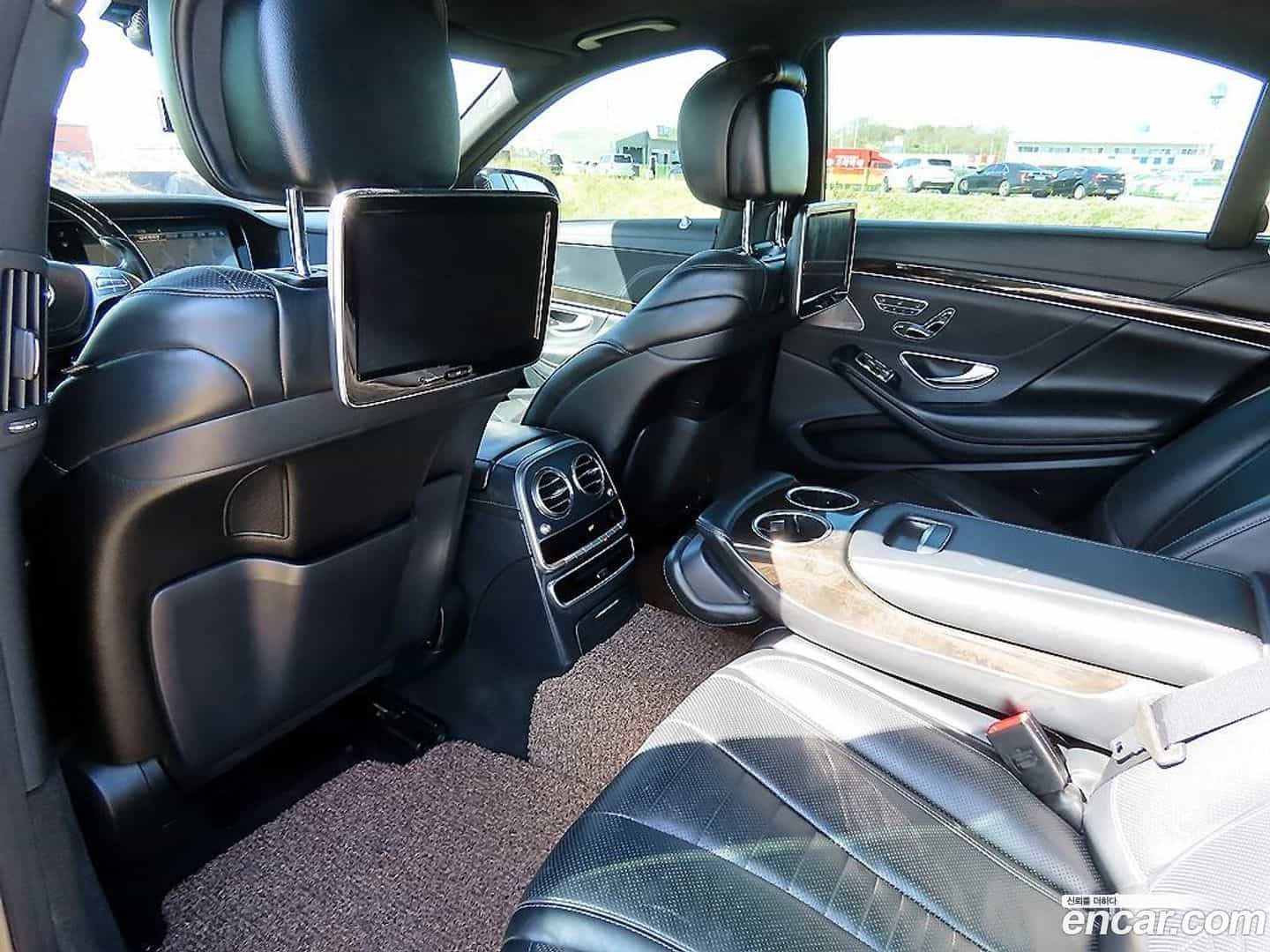 S-Class Mercedes-Benz 2015.2-INNER-007