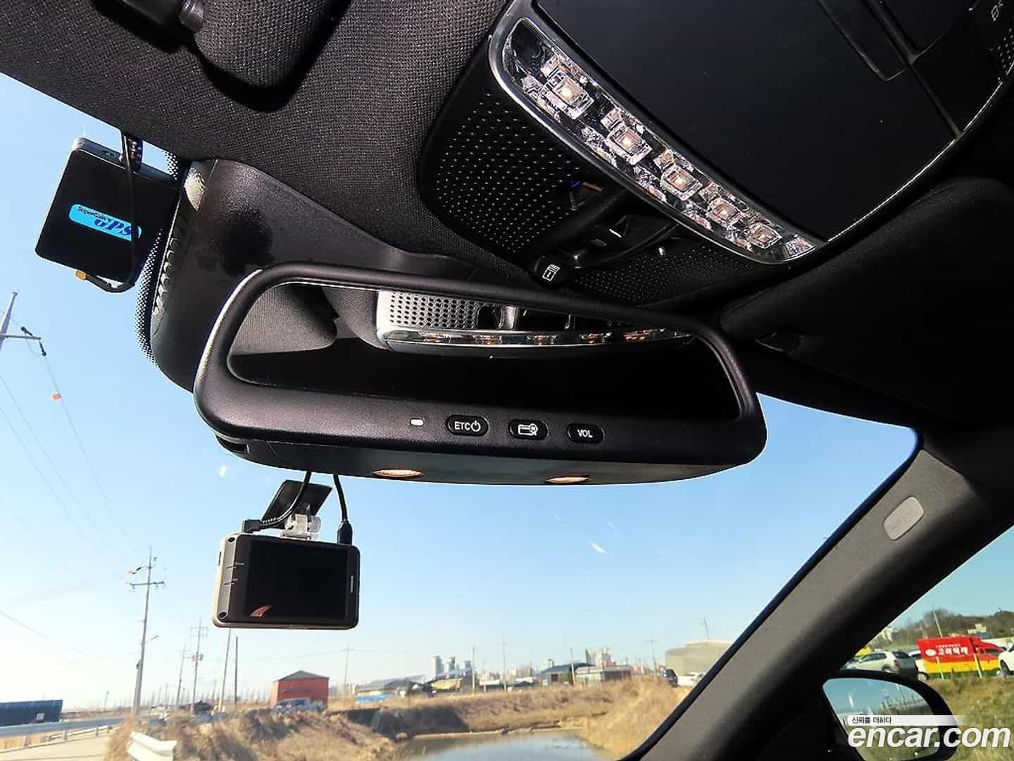 S-Class Mercedes-Benz 2015.2-OPTION-017
