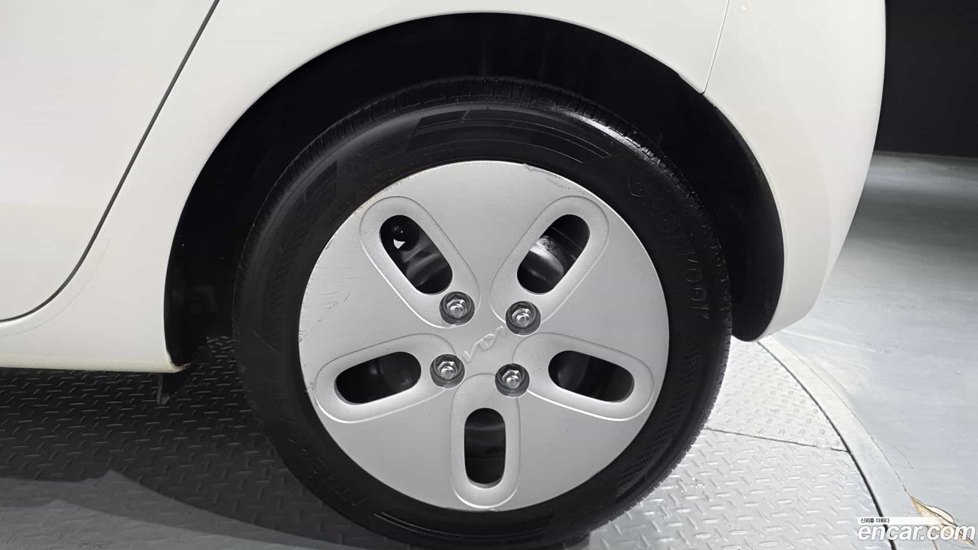 RAY Kia 2023.4-OUTER-031