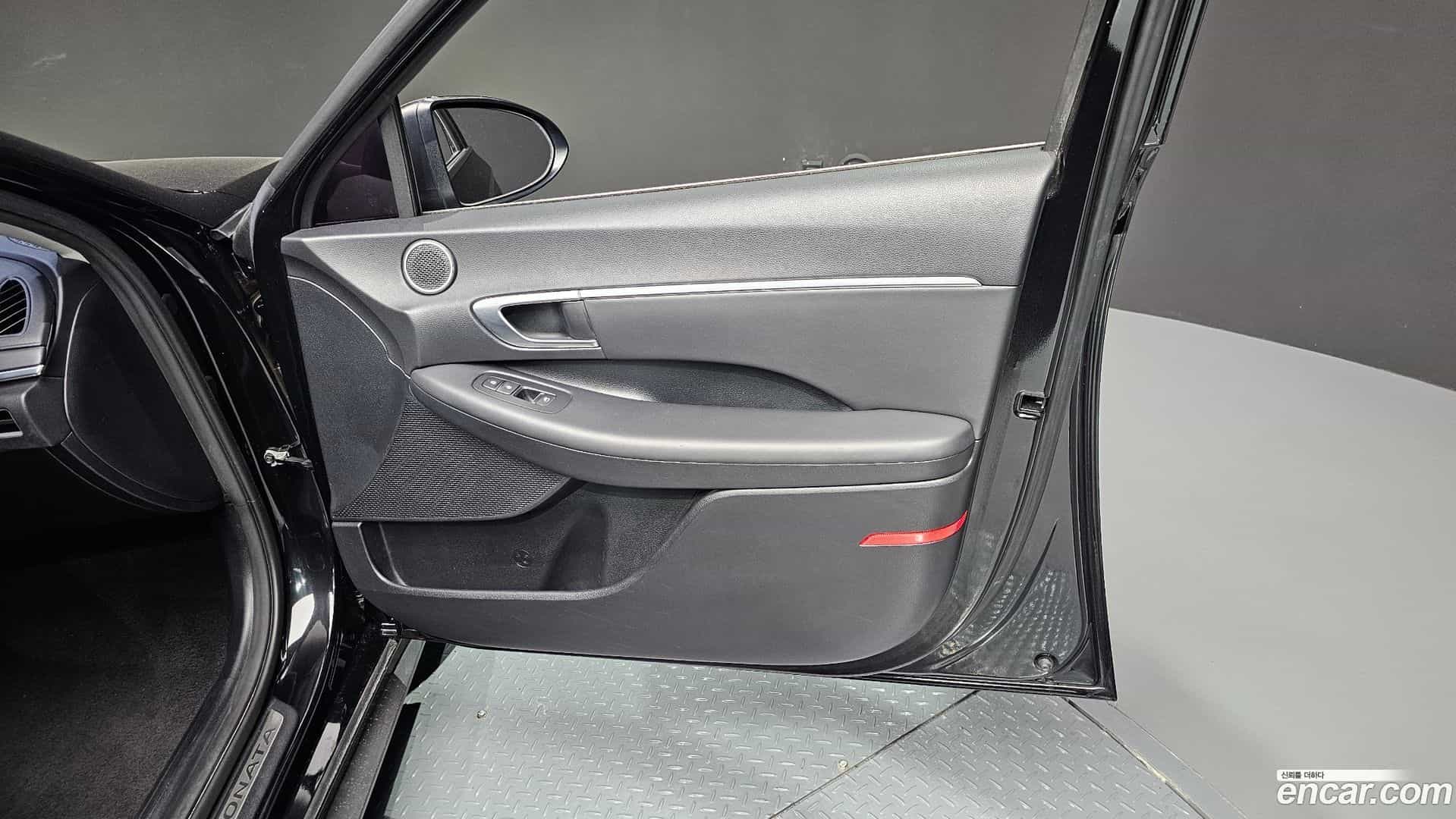 Sonata Hyundai 2019.3-INNER-035