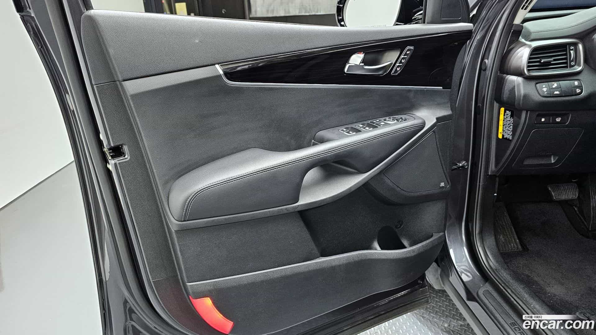 Sorento Kia 2019.10-INNER-034