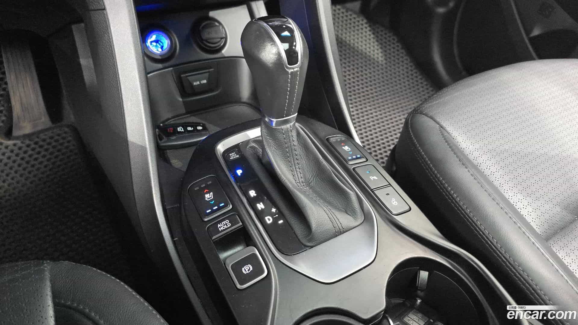 Santafe Hyundai 2014.3-INNER-009